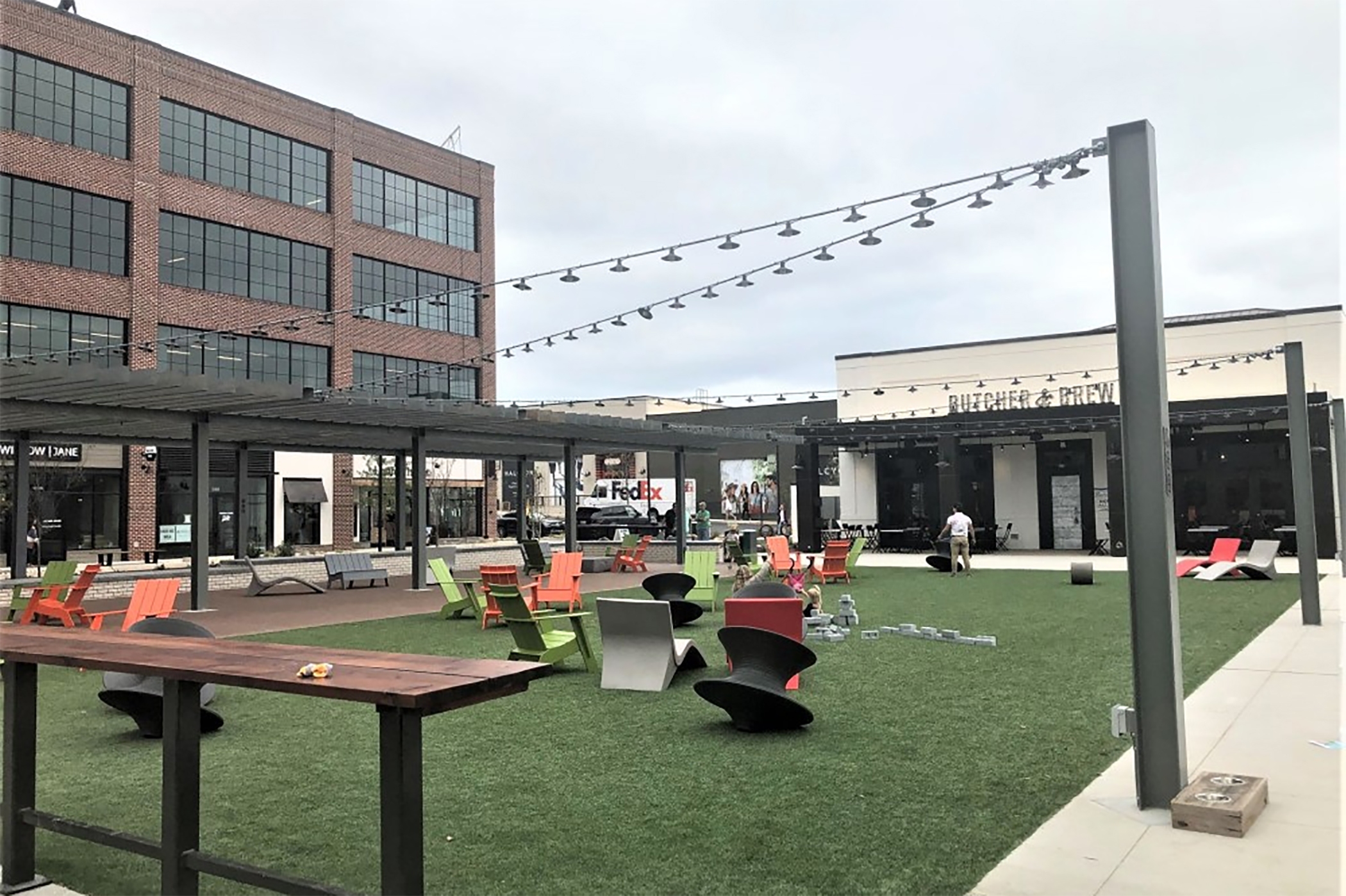 UrbanStyle MixedUse Project Outside Atlanta Almost Fully Leased for