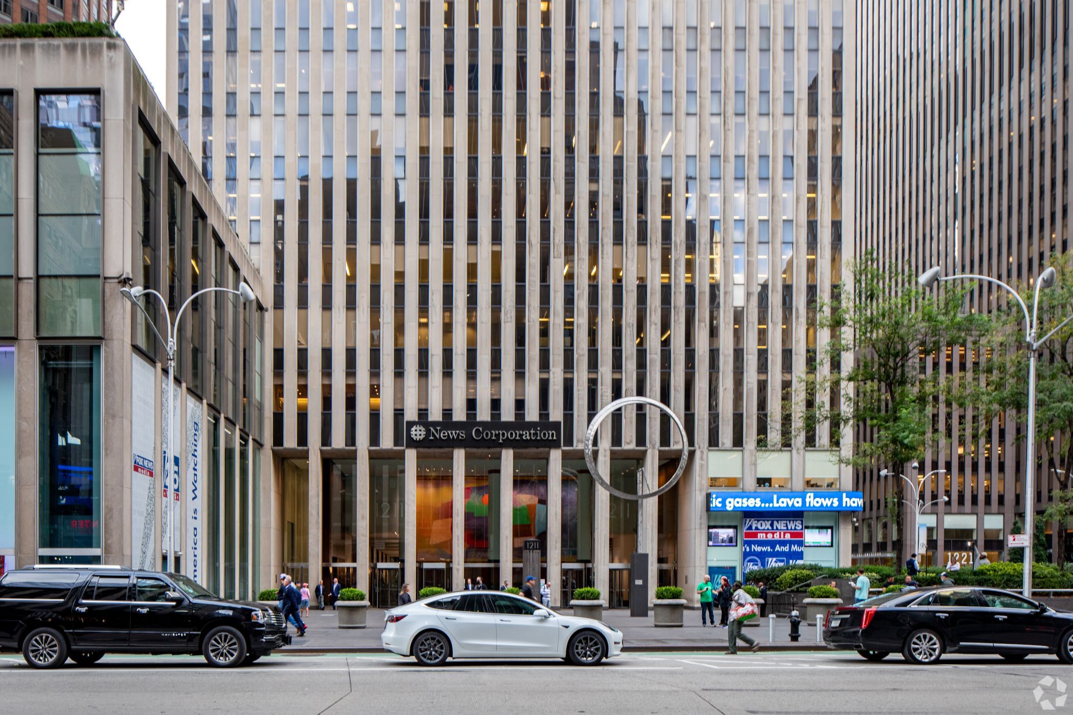 Fox News Corp To Stay in Midtown Manhattan Tower Fox News Corp To Stay in Midtown Manhattan Tower