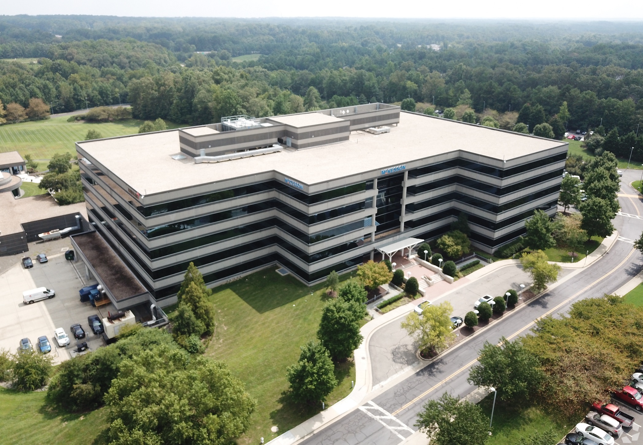 Essex Bank Extends Headquarters Lease in Richmond