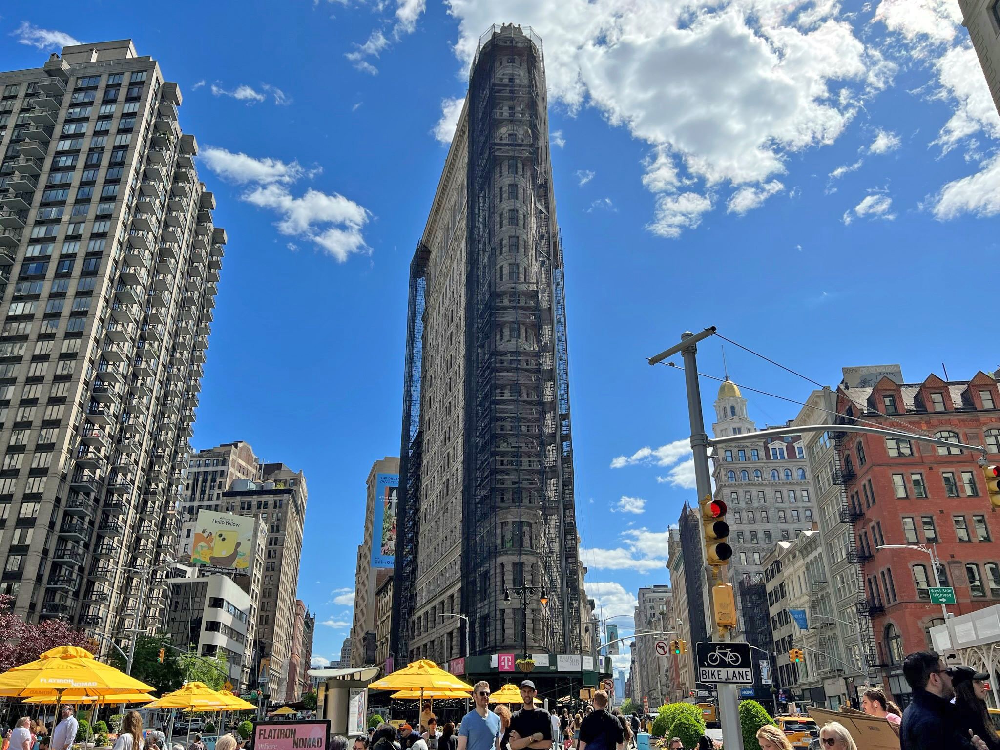 What’s Actually Inside Manhattan’s Famed Flatiron Building? The Answer