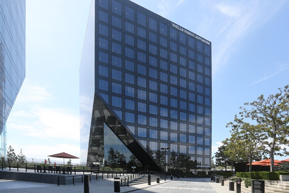 News Duong Returns to Marcus & Millichap