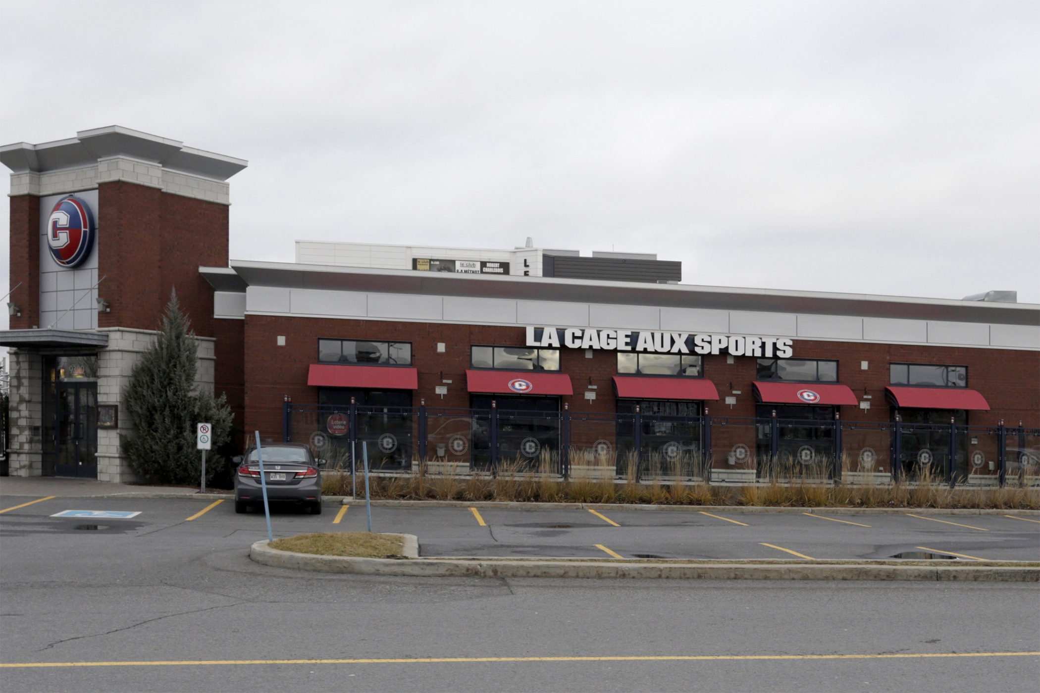 Sportscene Group, Operator of Sports Restaurant Chain in Quebec, To Be