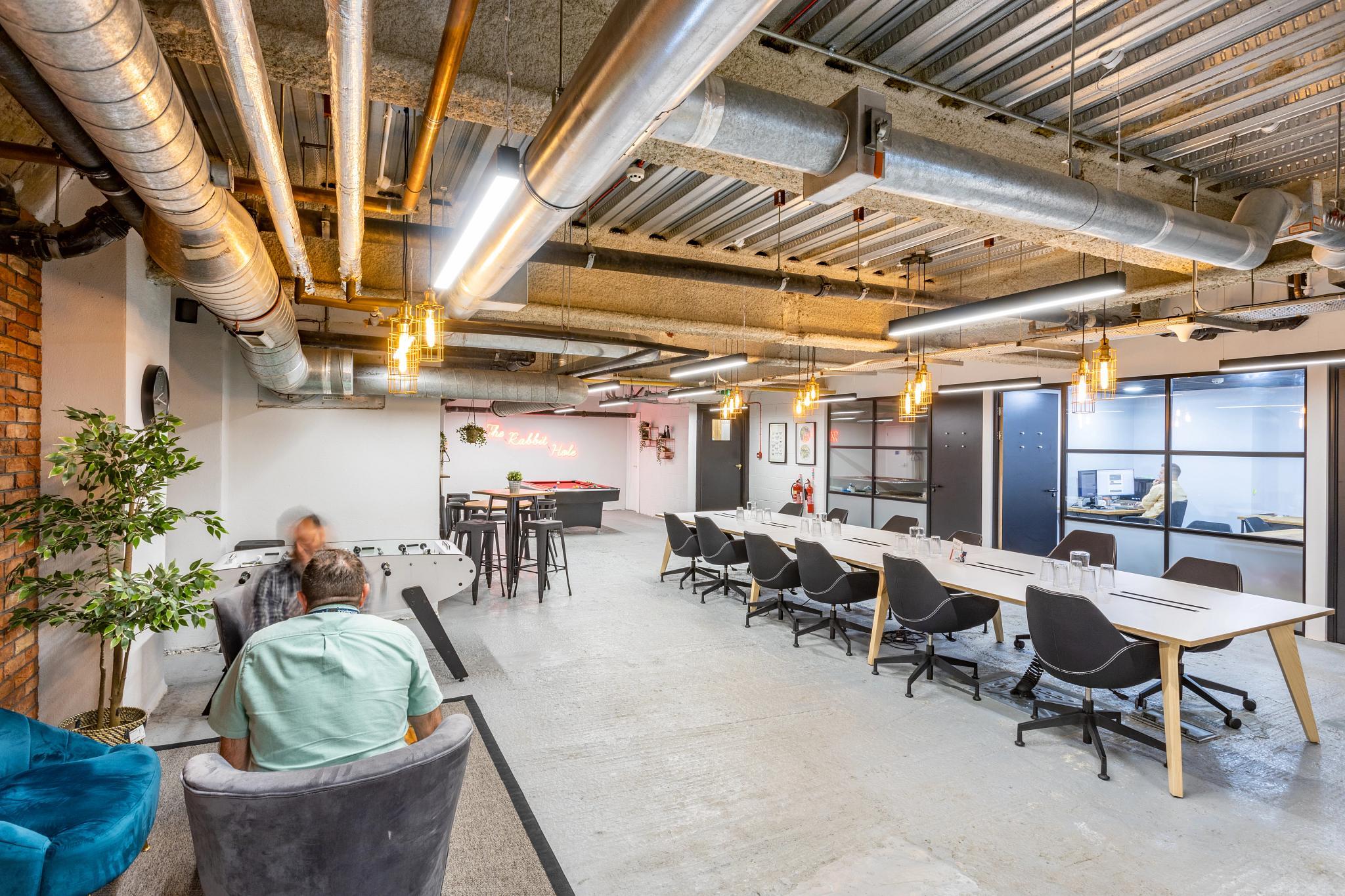 The data points to more and more workers returning to offices, but on a hybrid basis. (Christian Lathom-Sharp/CoStar)