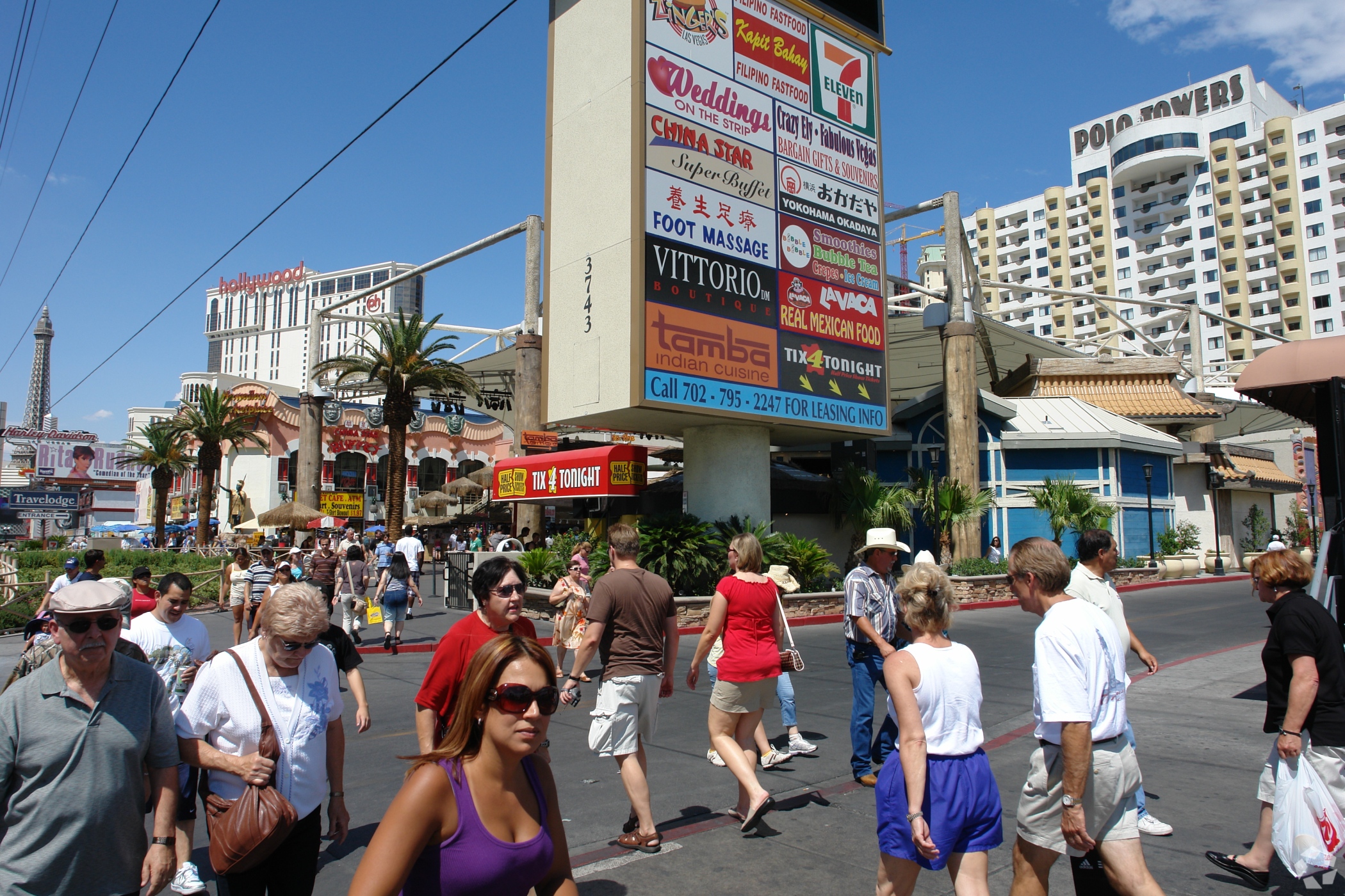 Welcome To The Shops at Crystals - A Shopping Center In Las Vegas, NV - A  Simon Property