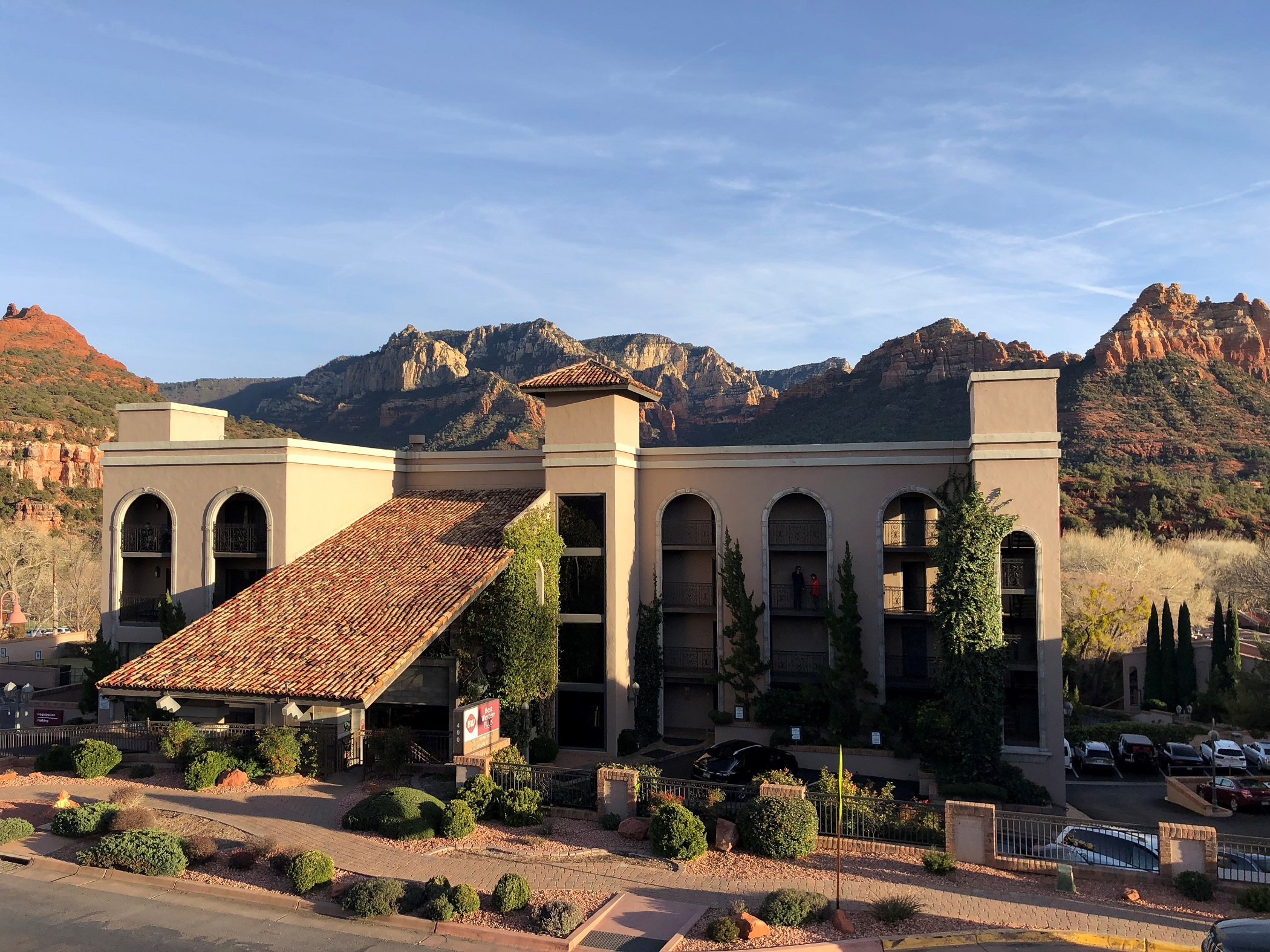 Phoenix Firm Snaps Up Best Western Plus Arroyo Roble Hotel & Creekside Villas