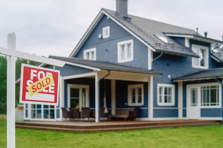 How sellers can negotiate real estate agent commissions
