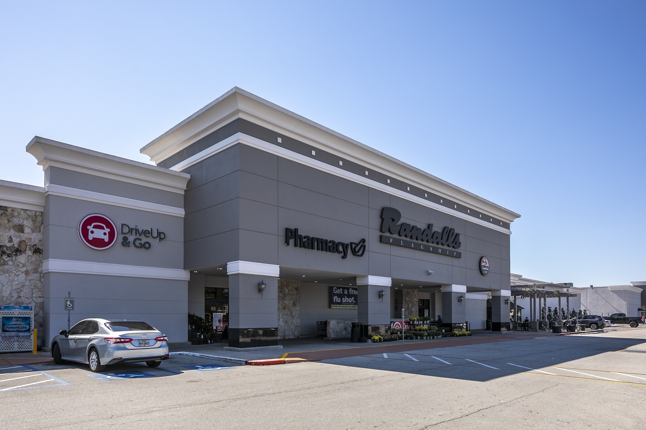 First National Realty Partners Enters Texas With Houston Shopping