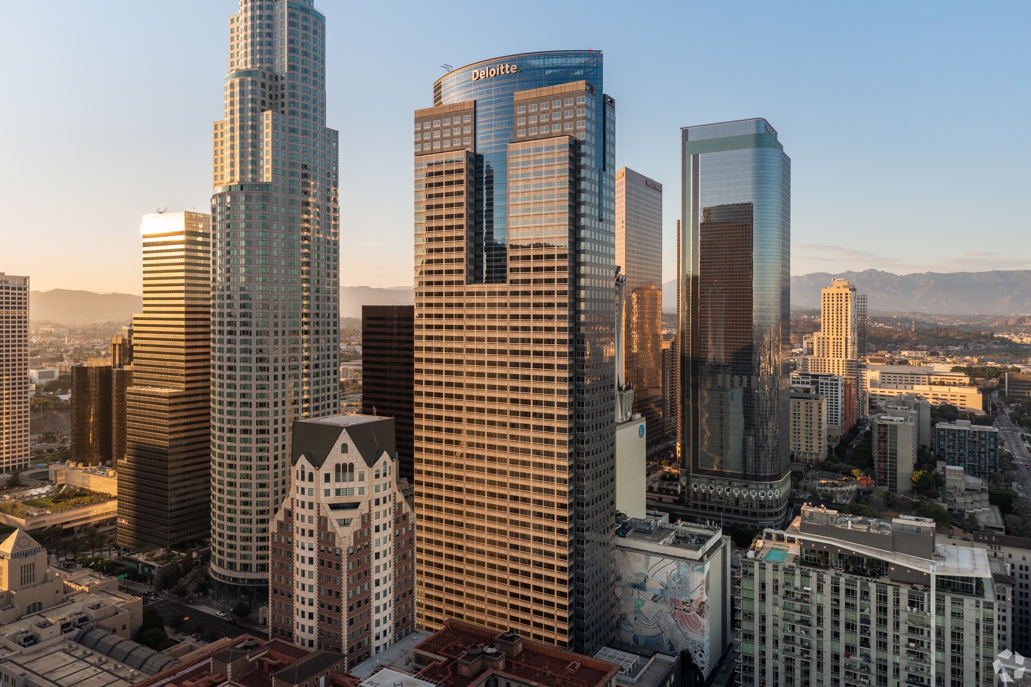 News Large Tenant in Major Downtown Los Angeles Office Building