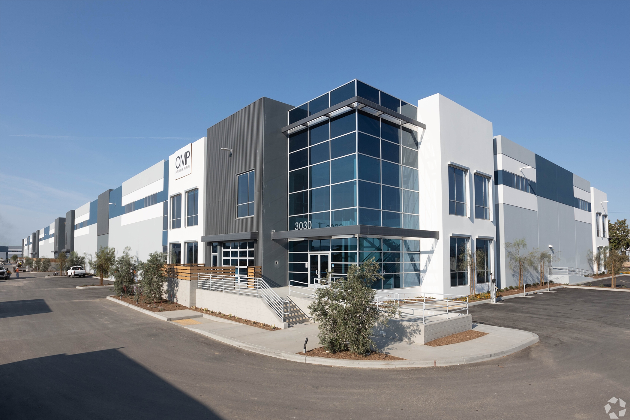 Production Lighting Company Joins Amazon in Major Development in