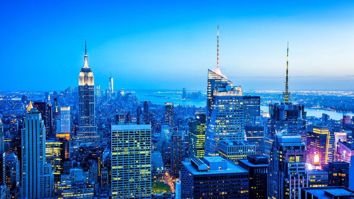 CRE Sales and Leasing Transactions Increasing, SIOR Brokers Say | LoopNet.com