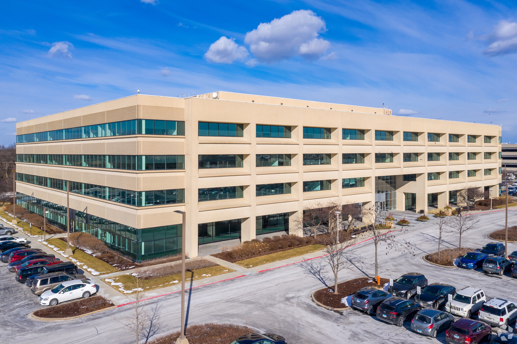 Penske Leases Space at Naperville Woods Office Center