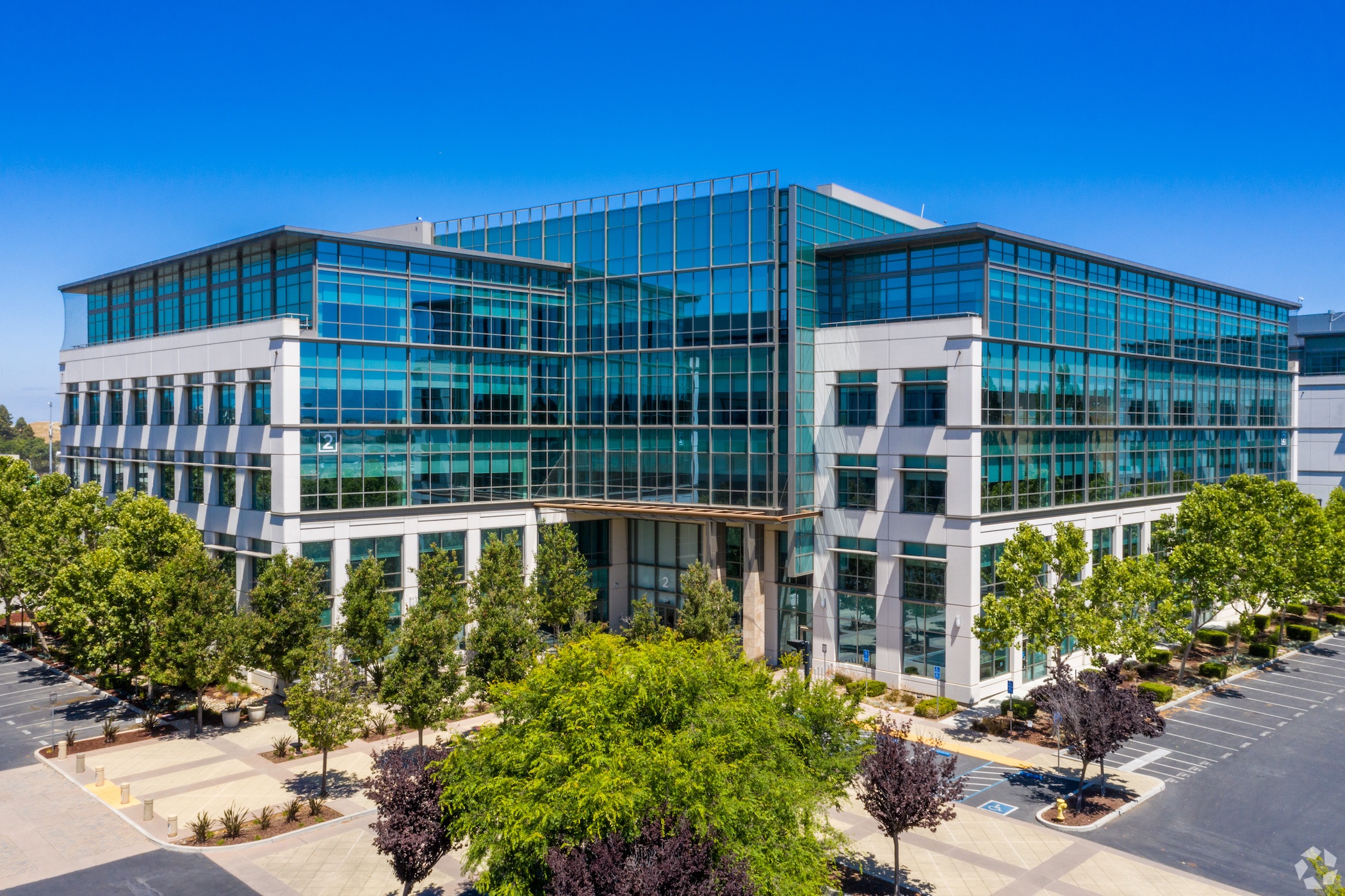 Facebook Parent Meta Signs Silicon Valley Office Leases for Almost 1