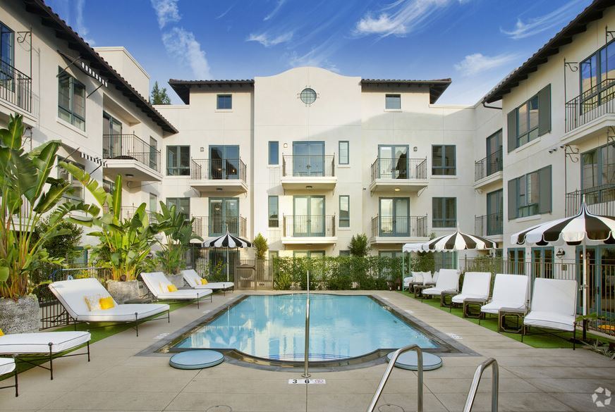 Fairfield Residential Acquires Los Angeles Apartments