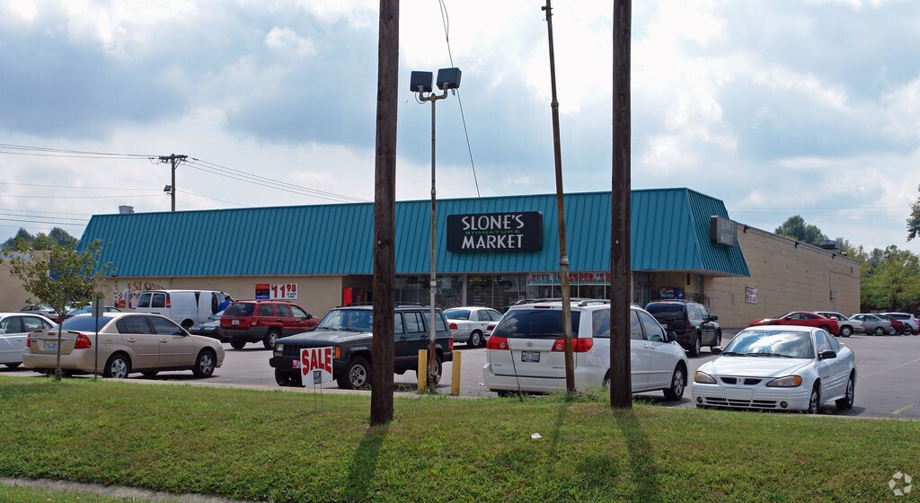 Critchfields Meat and Grocery Inks New Lease in Lexington