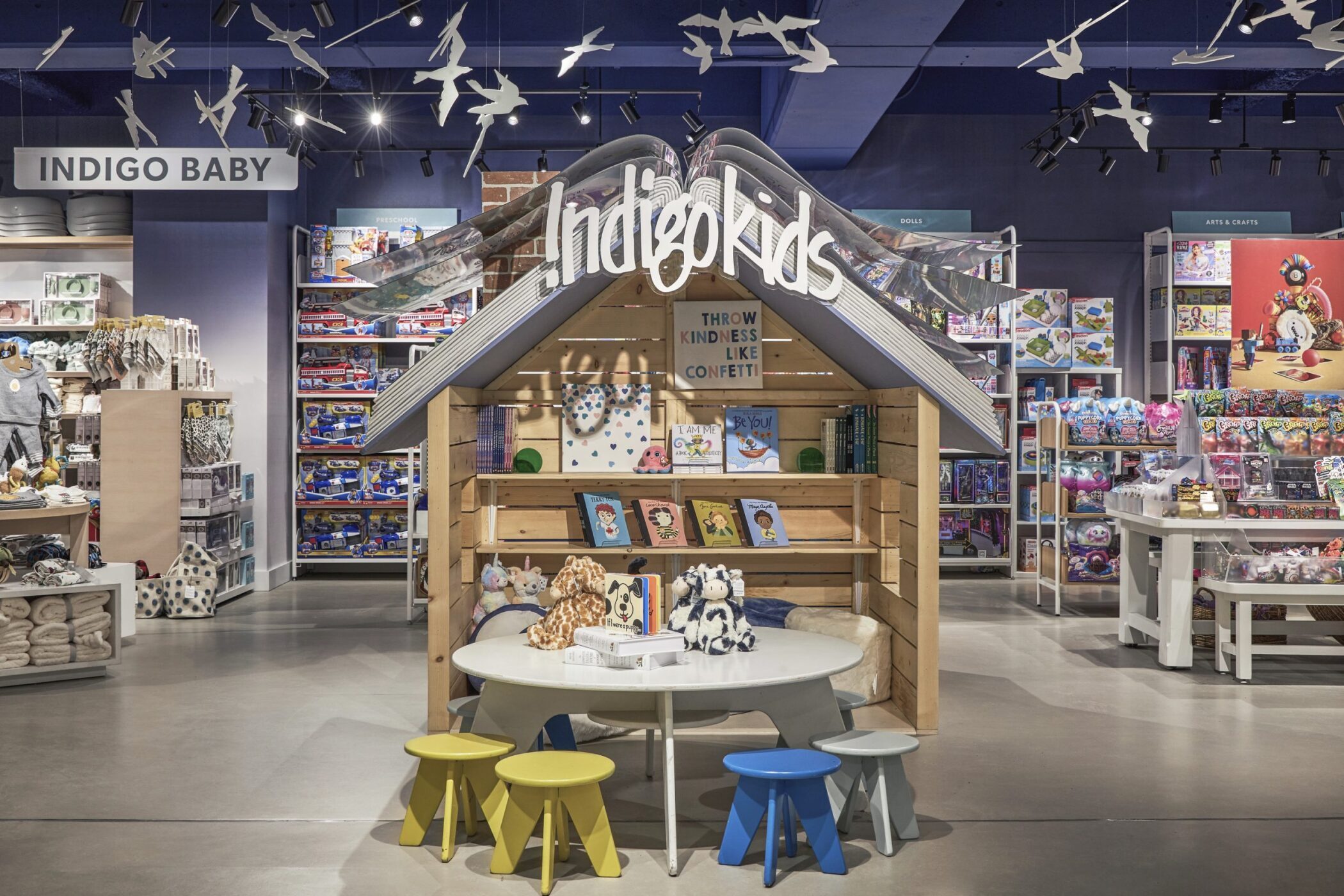 Indigo Opens New Ottawa Flagship Location
