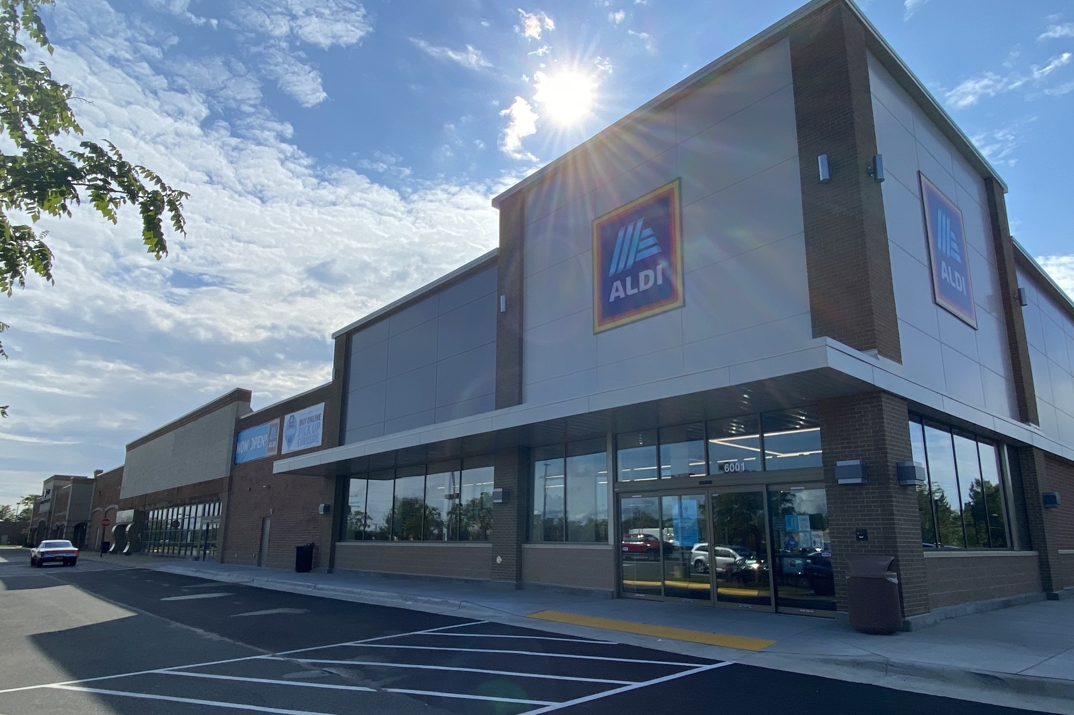 Halle Cos. Sells Retail Building Near Kingstowne Towne Center in Alexandria