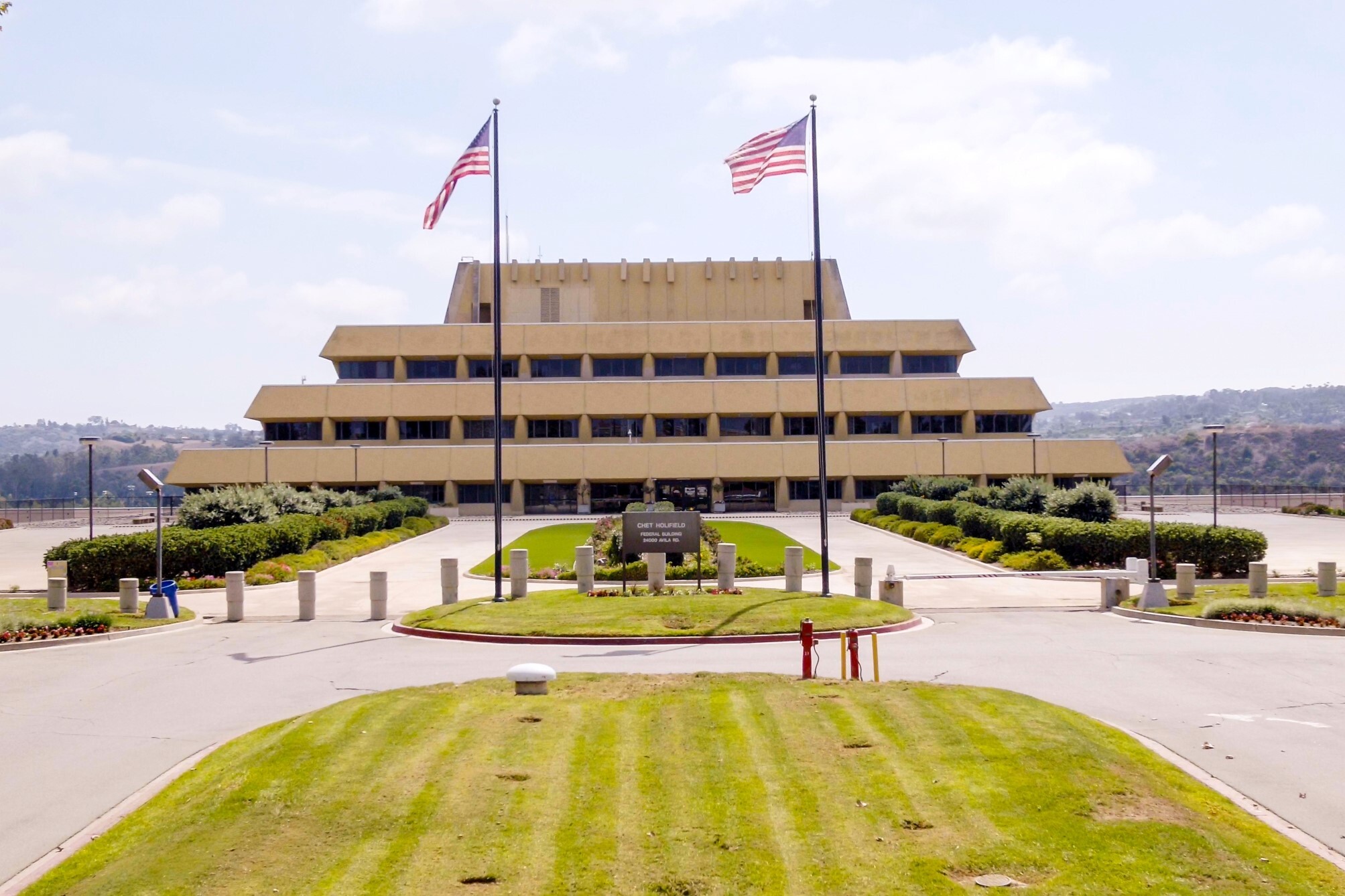 Federal Government To Auction Orange County Office Complex