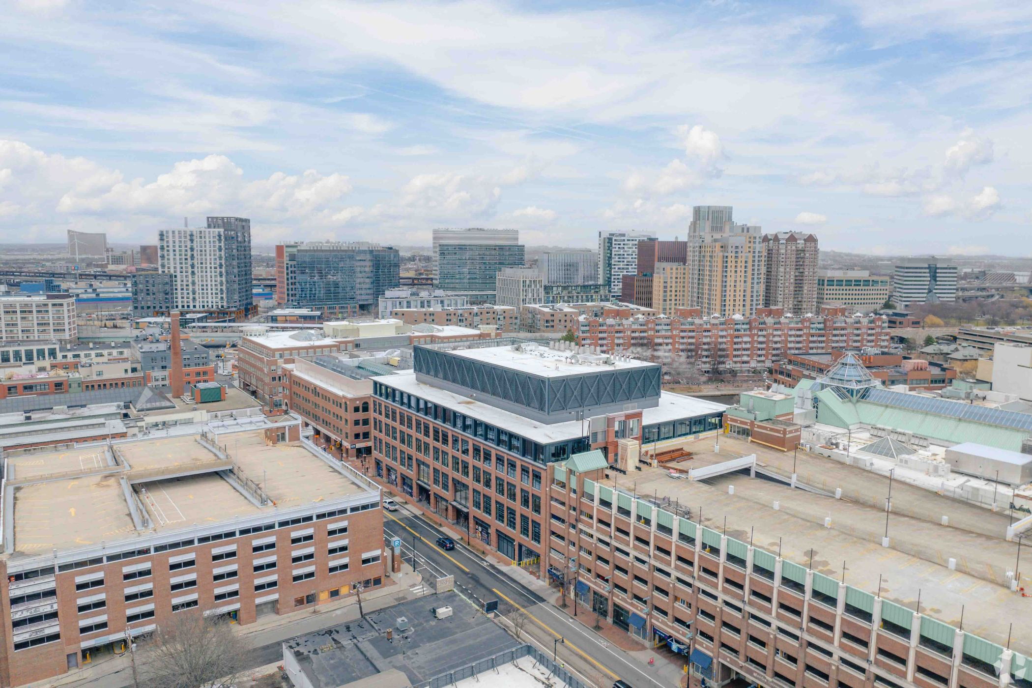 Boston Computer Chip Building News | Boston biotech firm tries to offload headquarters following job cuts