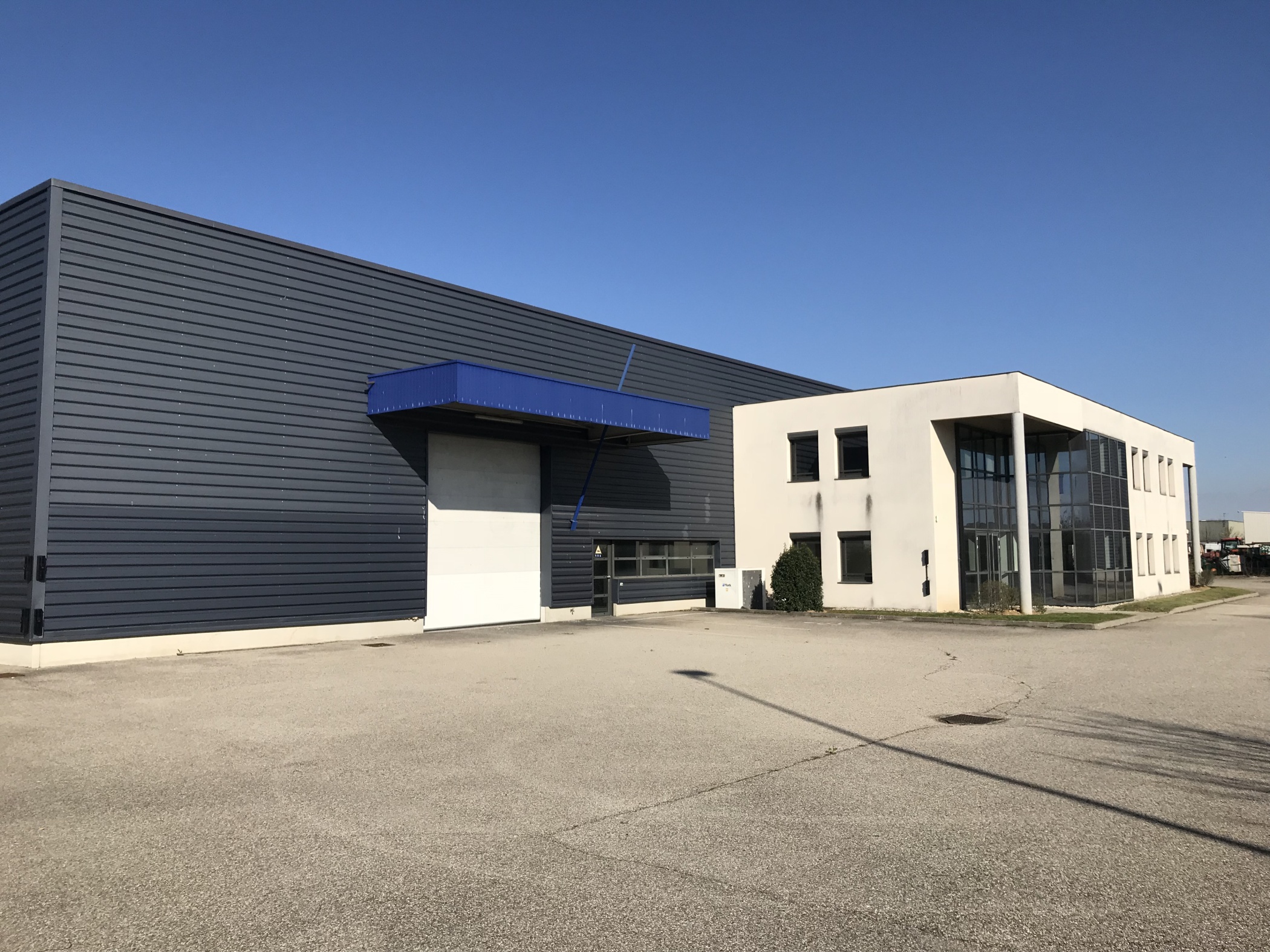 lyon-valor-real-estate-partners-acquiert-un-actif-logistique
