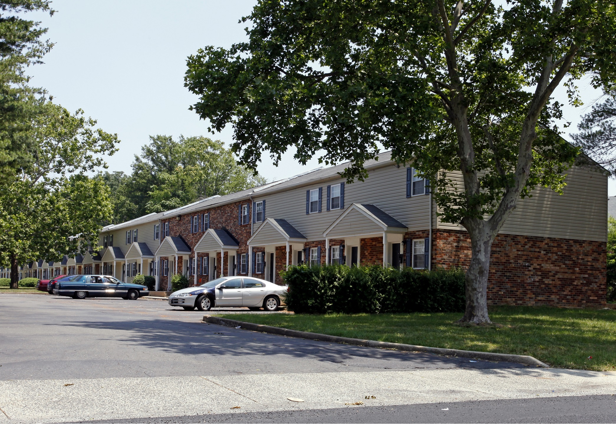 Cleghorn Capital Acquires Winston Manor in Richmond, Virginia