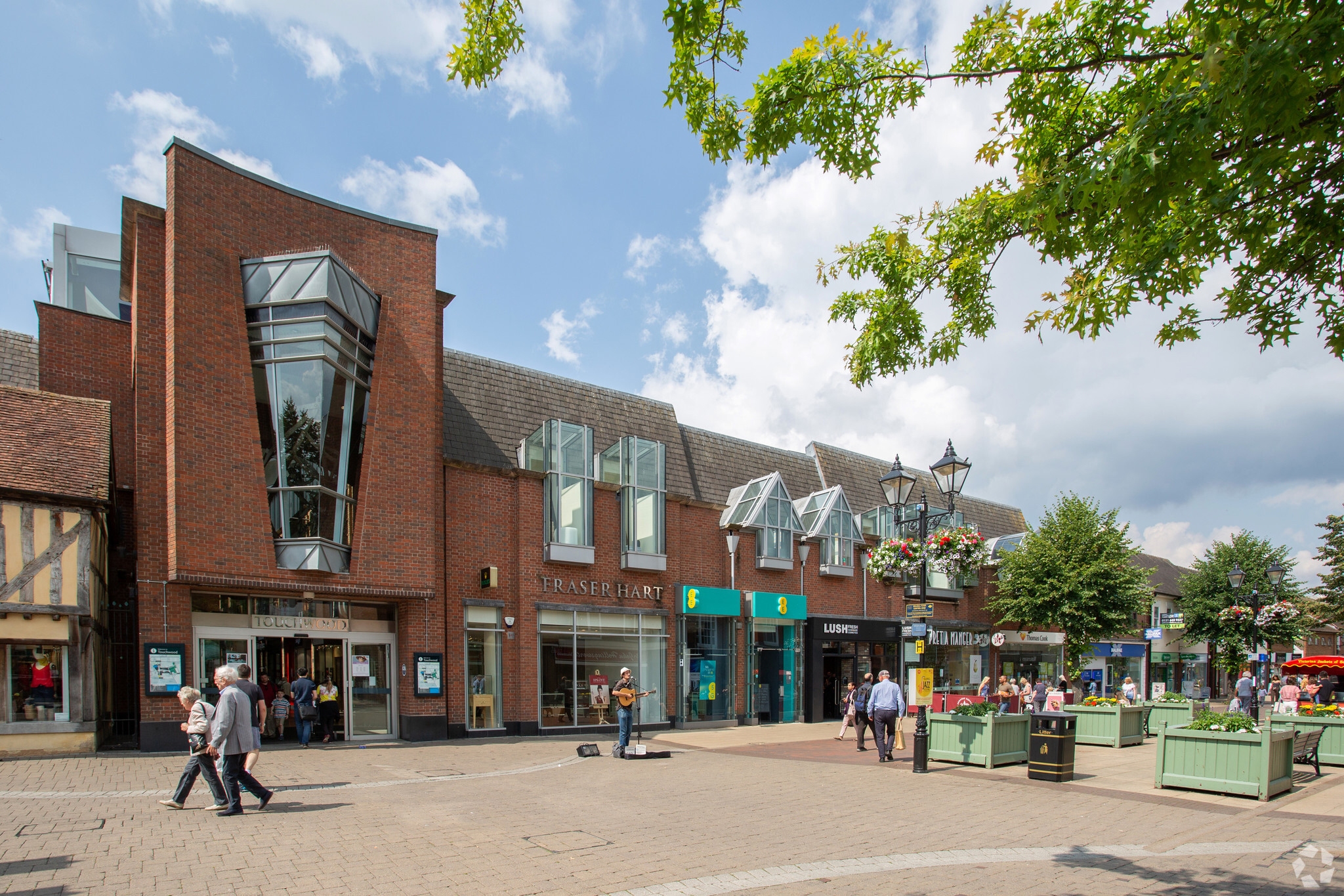 The Touchwood shopping centre in Solihull comprises over 600,000 sq ft of shopping and entertainment space. (CoStar)