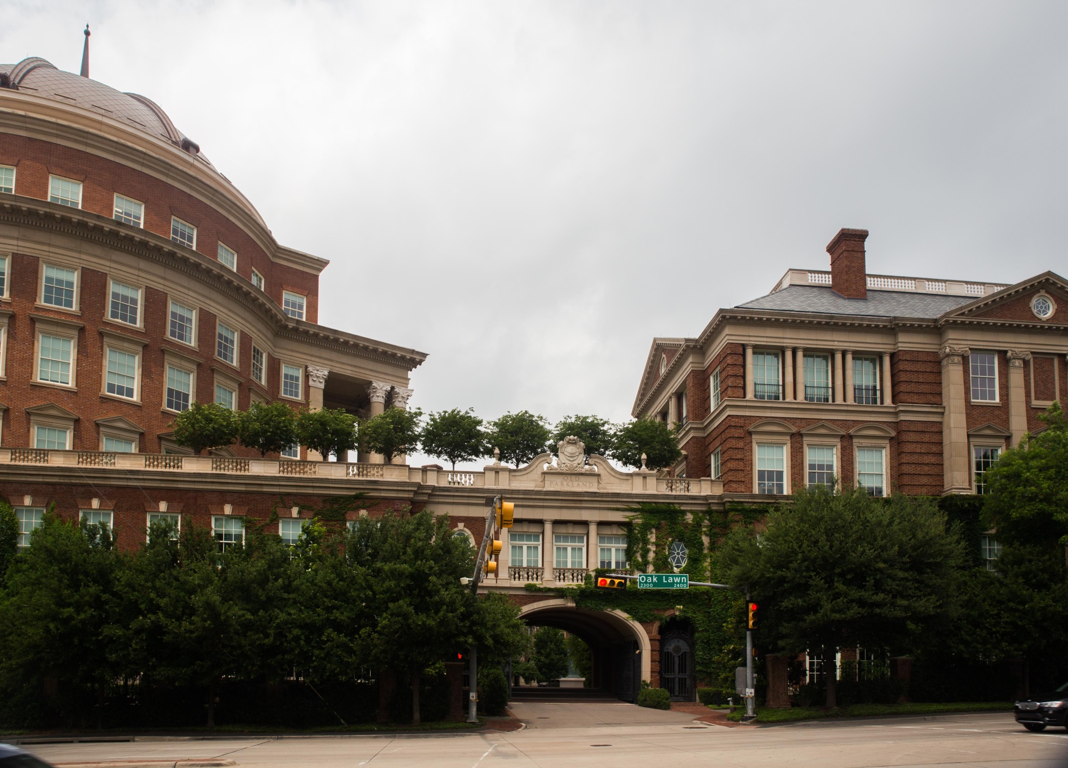 Who Is Harlan Crow The Real Estate Billionaire And Friend Of Clarence who-is-harlan-crow-the-real-estate-billionaire-and-friend-of-clarence