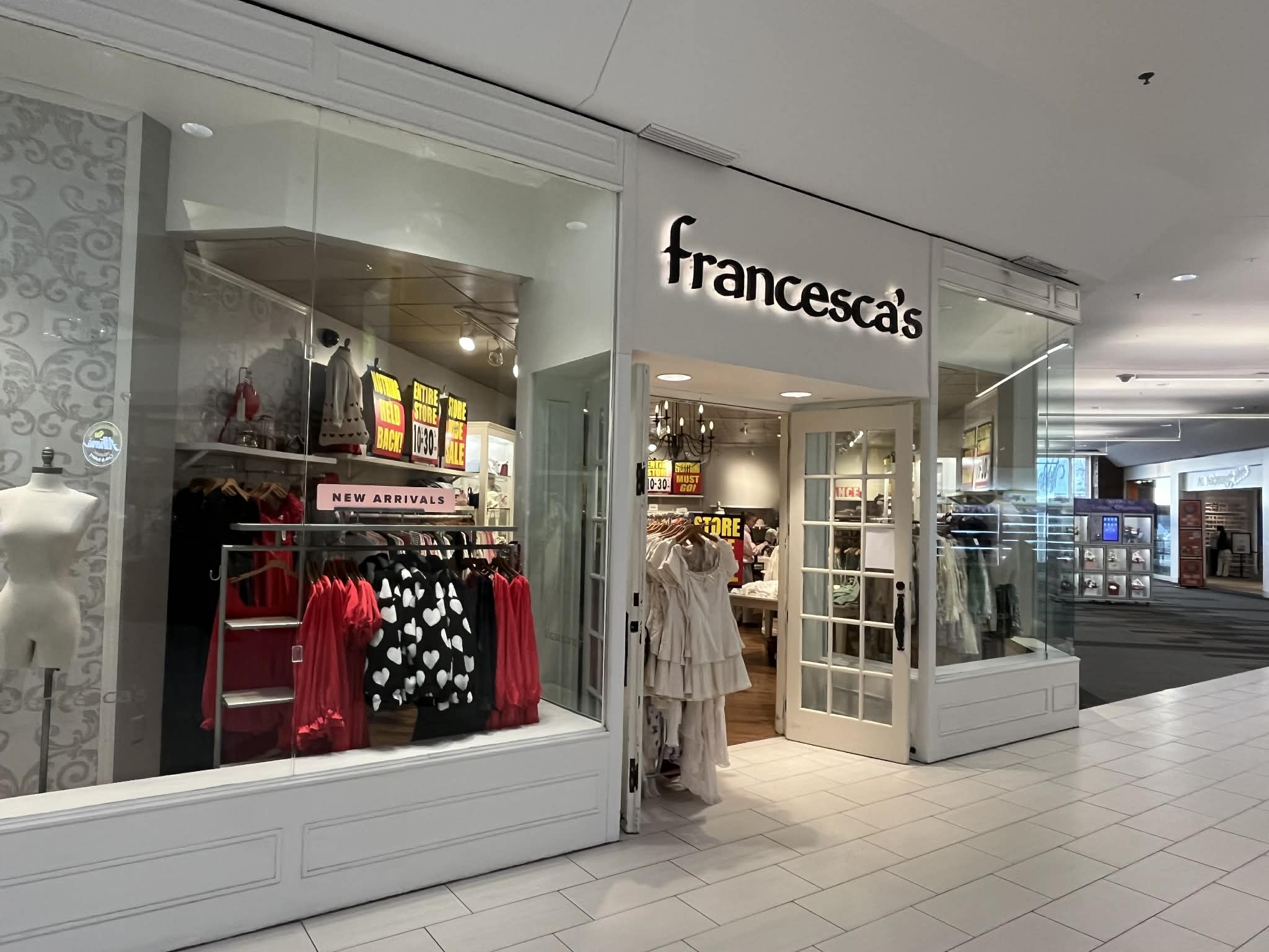 Francesca's, a U.S. women's fashion and accessory retail chain, is reportedly closing all its stores as it seeks to liquidate the business. (Linda Moss/CoStar)