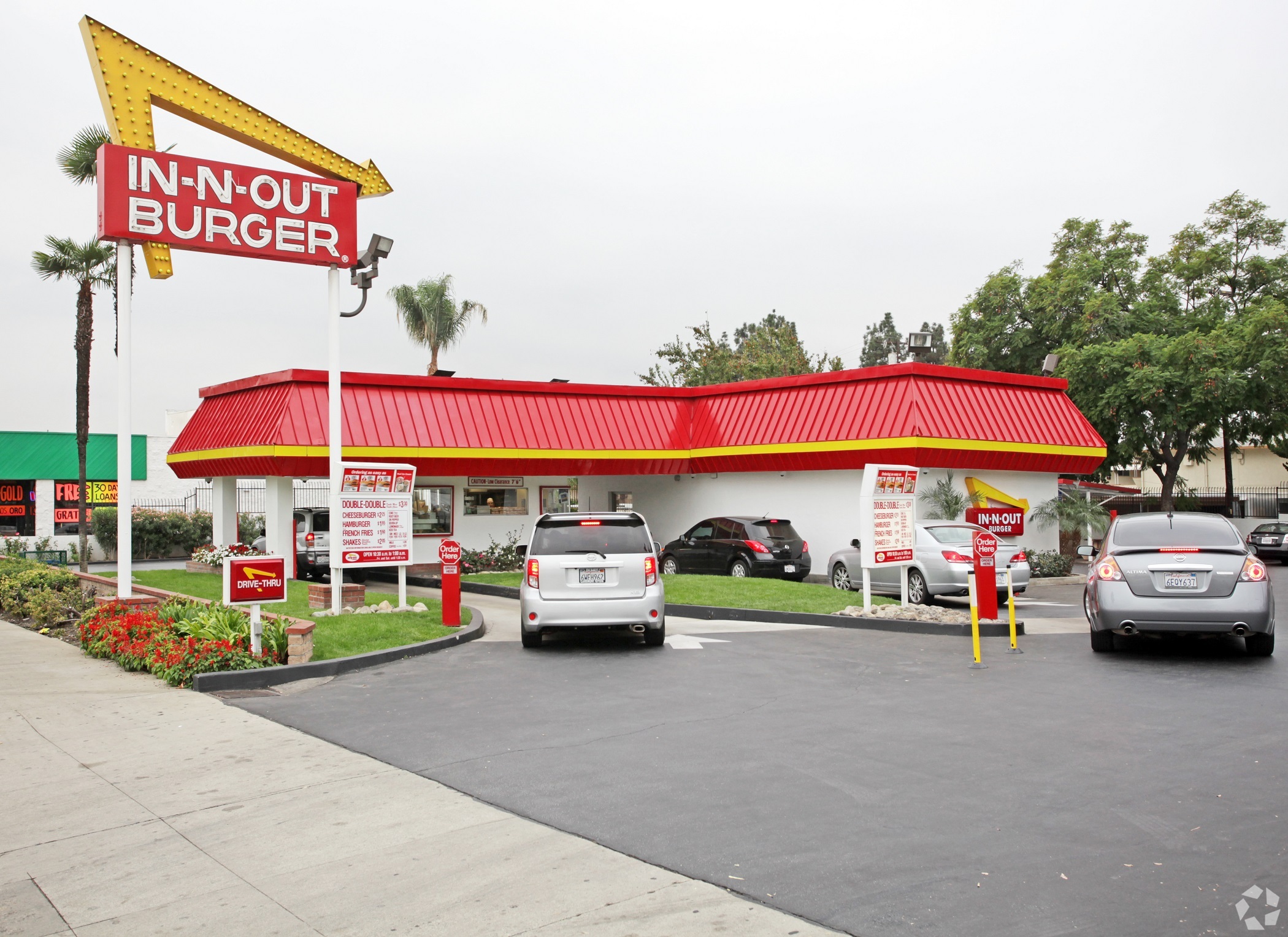 In-N-Out Burger, which owns this location in Pomona, California, plans to open its first stores in the Eastern United States in Nashville, Tennessee. (CoStar)