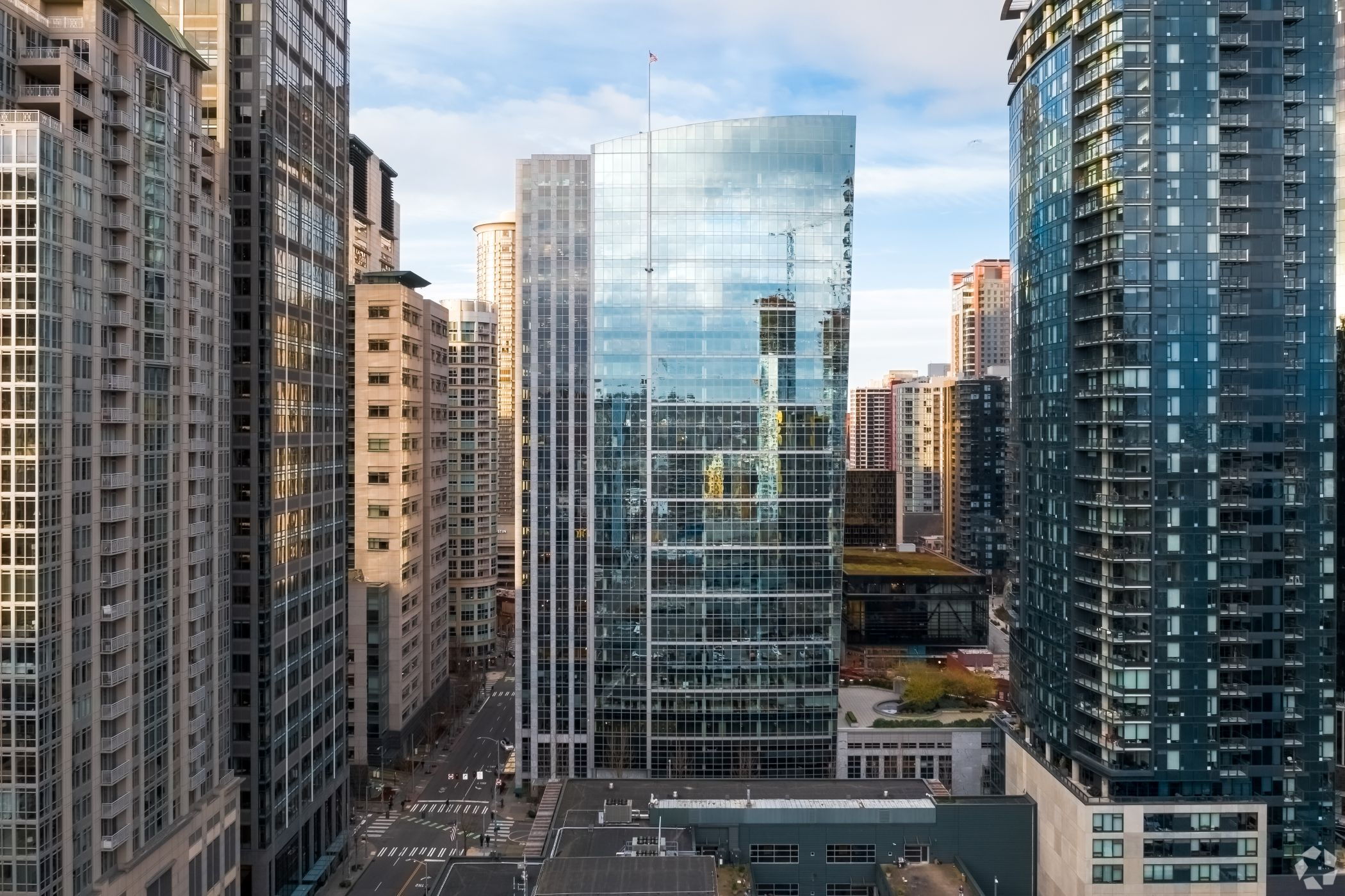 General Motors adds fuel to Seattle leasing momentum with deal for tech hub