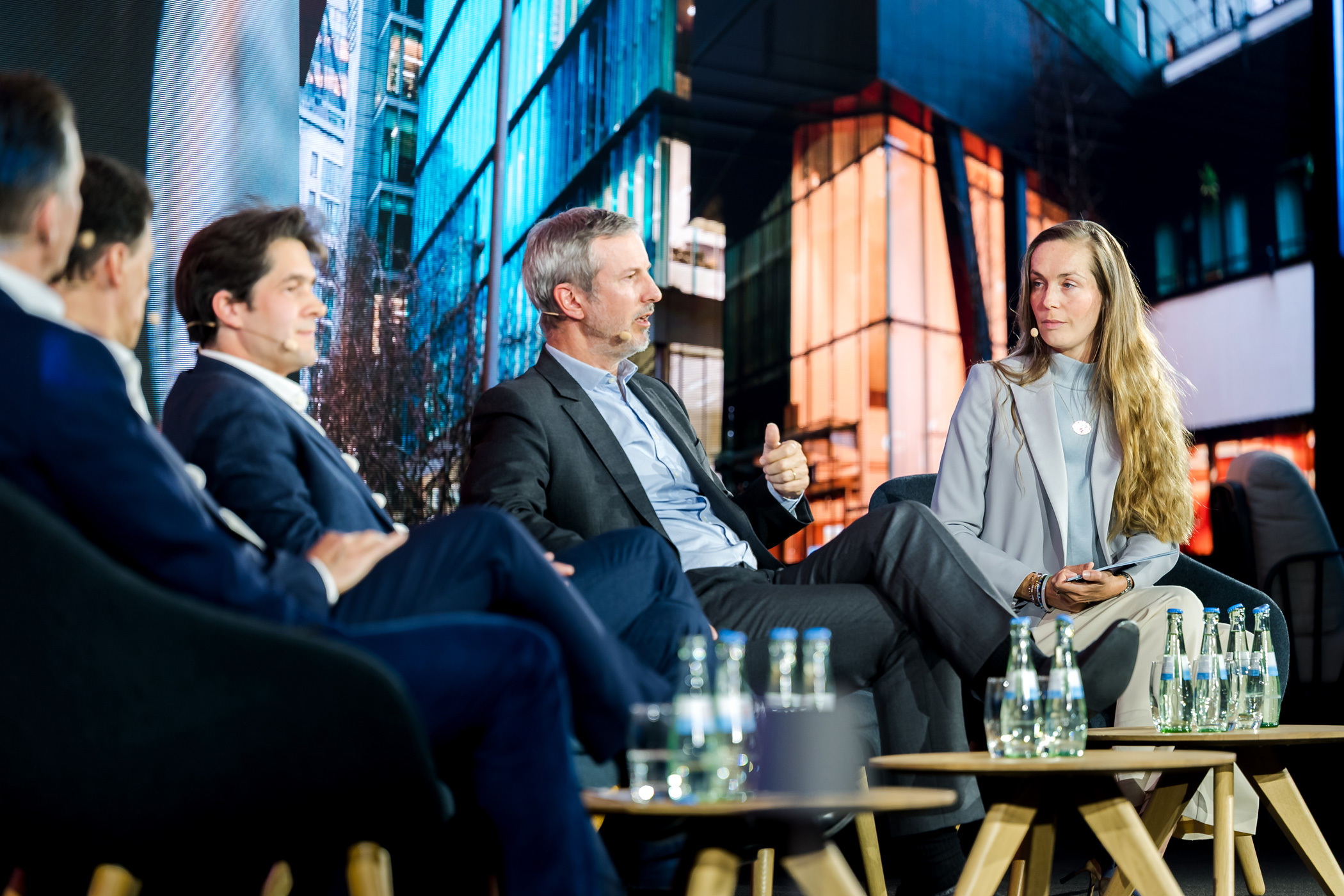 Executives tout value of operating offices like hotels