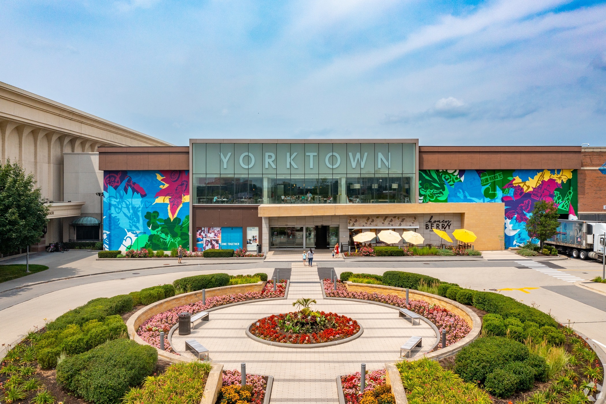 Mall Near Chicago To Demolish Former Carson's Space, Build Hundreds of