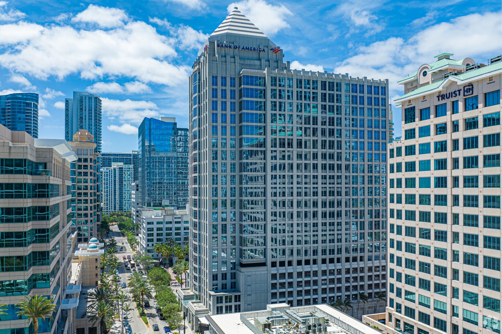 Greenberg Traurig signed a 15-year lease at Las Olas City Centre. (CoStar)