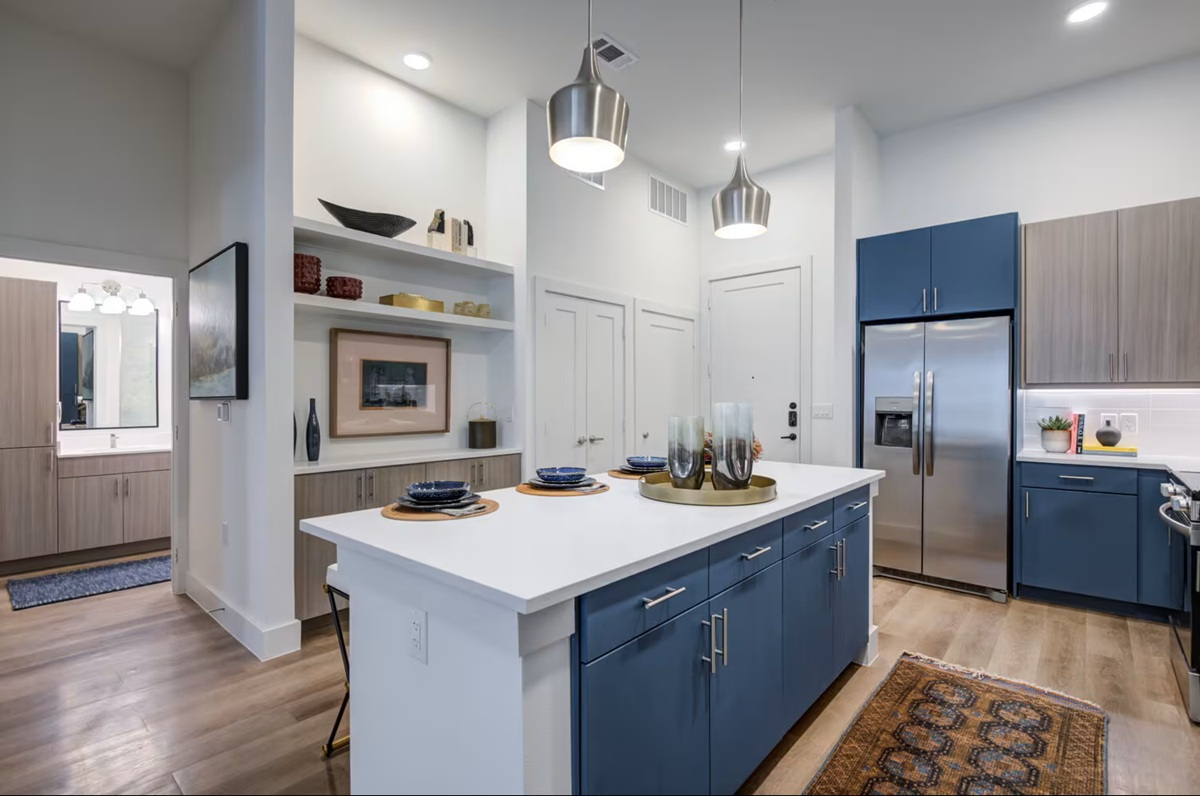 News | Luxury apartment building completed in Dallas