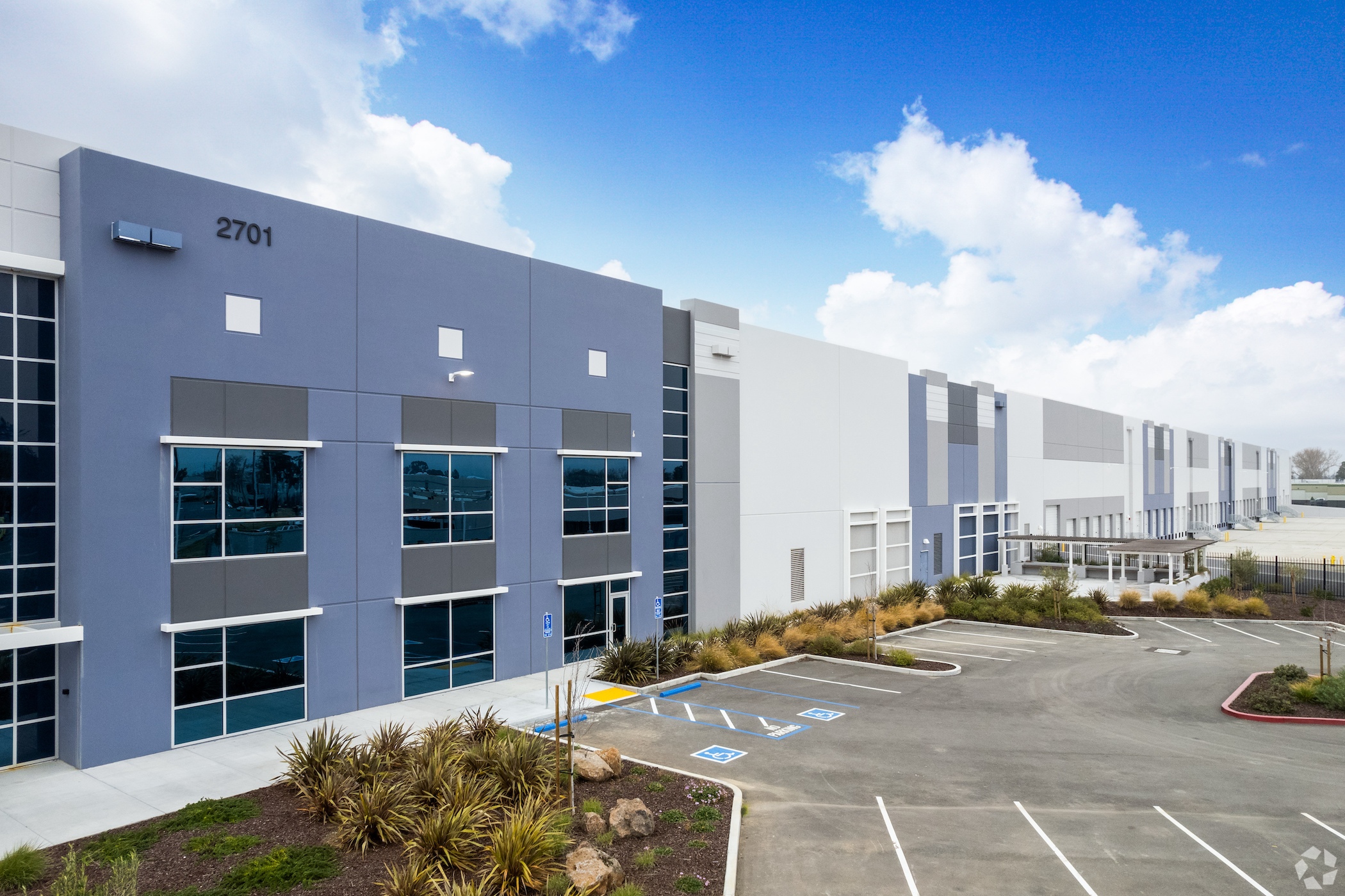 Amazon Lands Major Sublease Deal as It Tries To Offload Excess