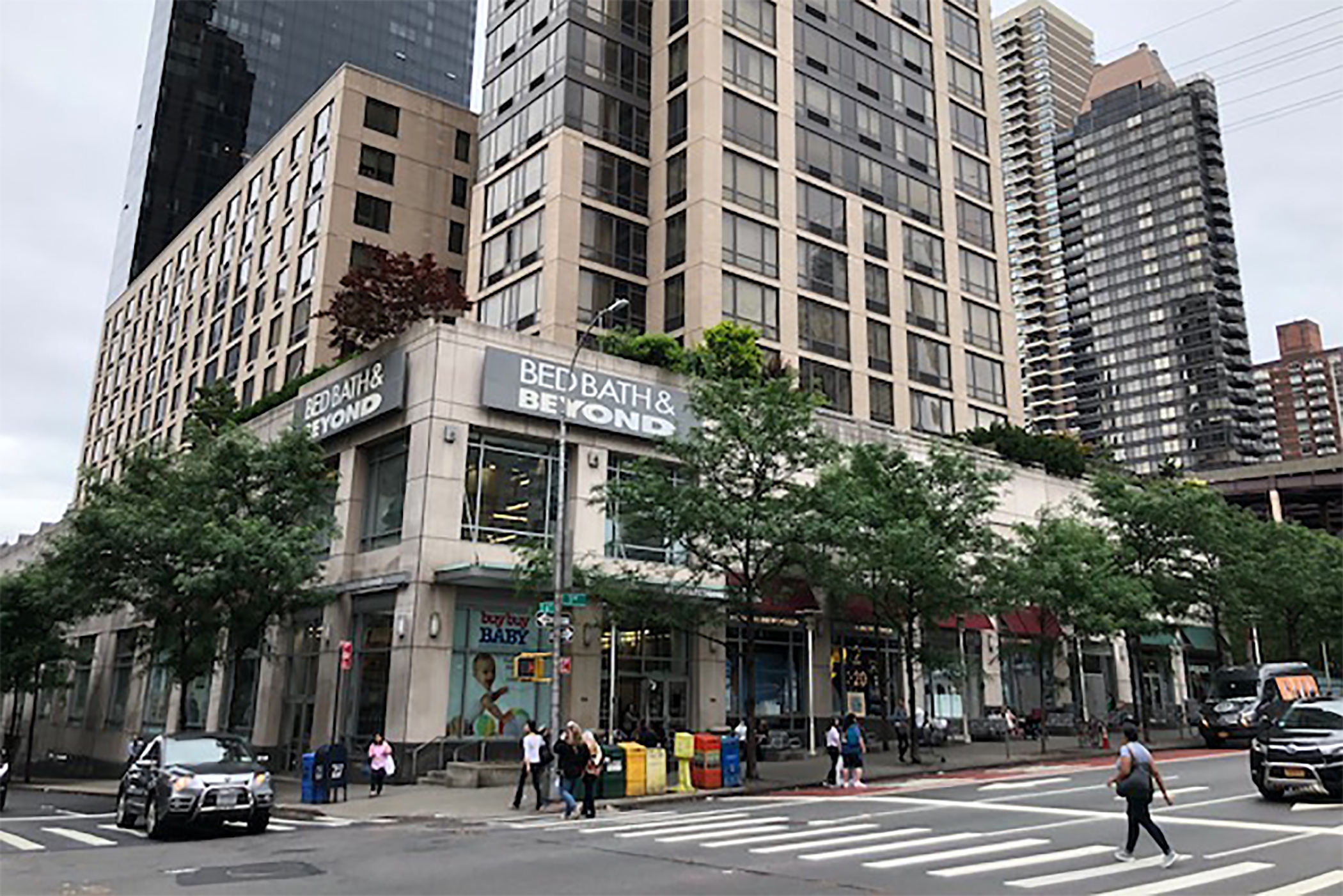 Home Depot Signs Flagship Store Lease on New York’s Upper East Side