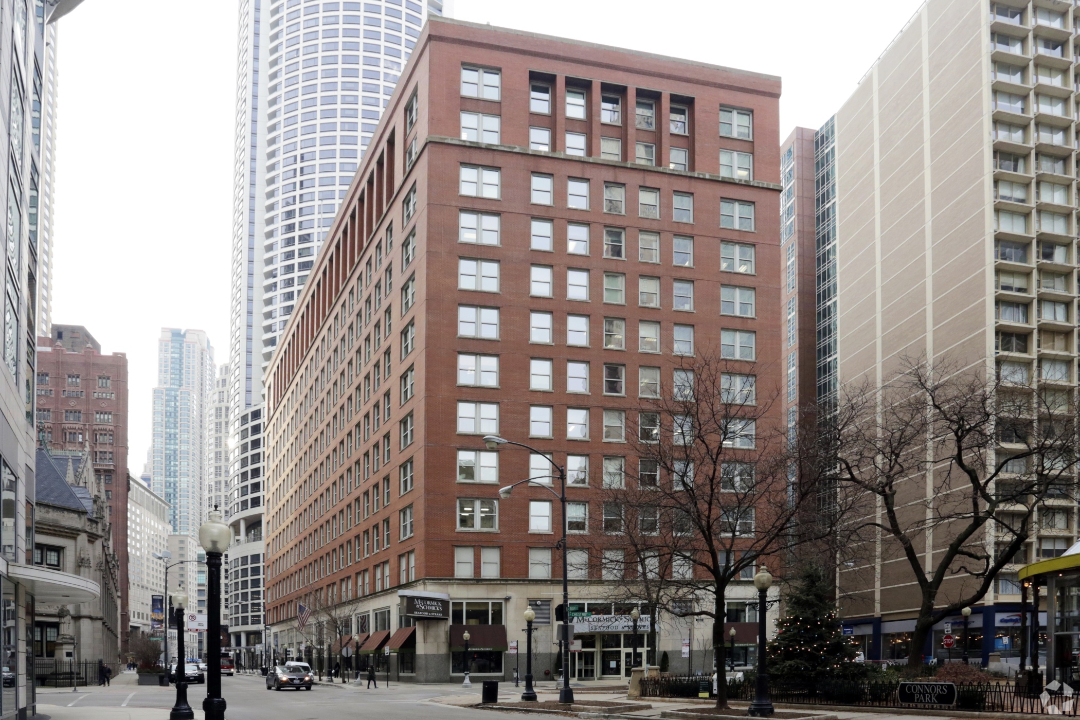 The William O. Lipinski Federal Building in Chicago is on the Public Buildings Reform Board’s latest list. (CoStar)