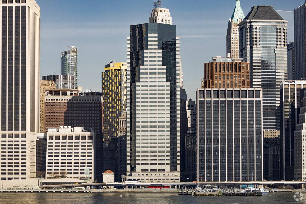 The office building at 32 Old Slip overlooks the East River near Pier 11 in Manhattan&#39;s Financial District, between Front and South streets. (CoStar)