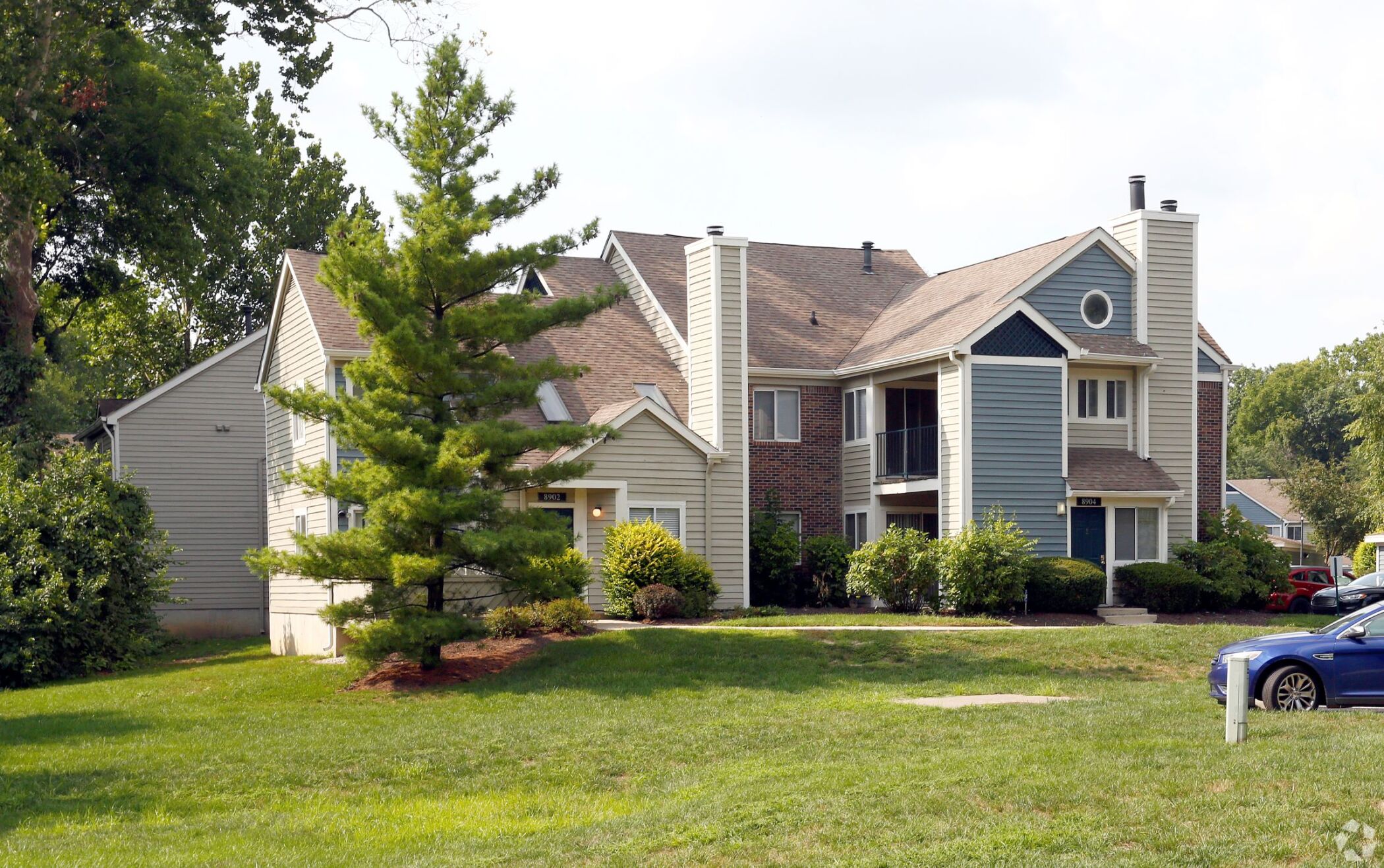 Indianapolis Apartments Sell for Record Price