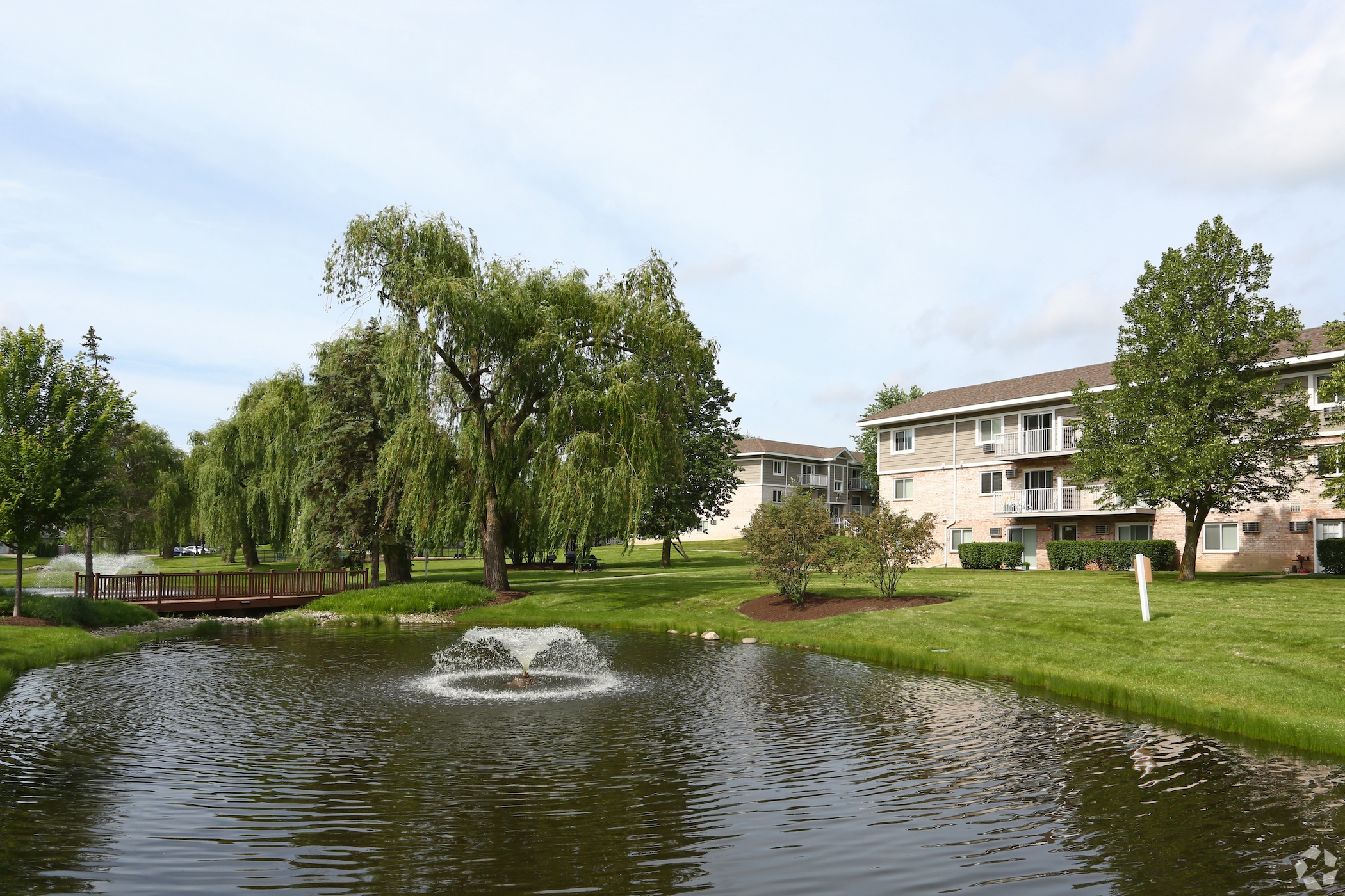 One of the Nation's Largest Apartment Owners Grows Bigger With Midwest