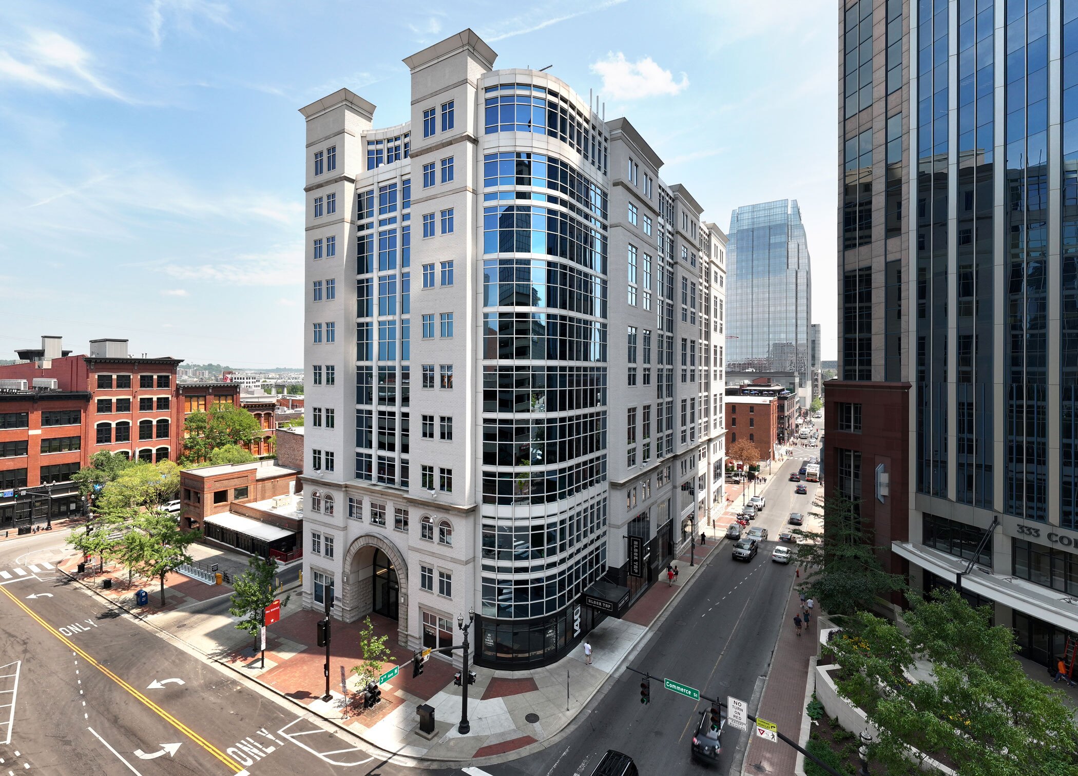 News The Dollywood Co. Picks Up Downtown Nashville Office Building