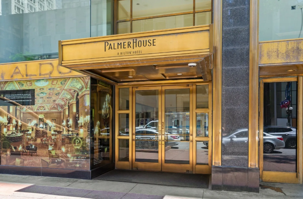News | Thor reclaims Palmer House retail in bargain-priced Chicago deal