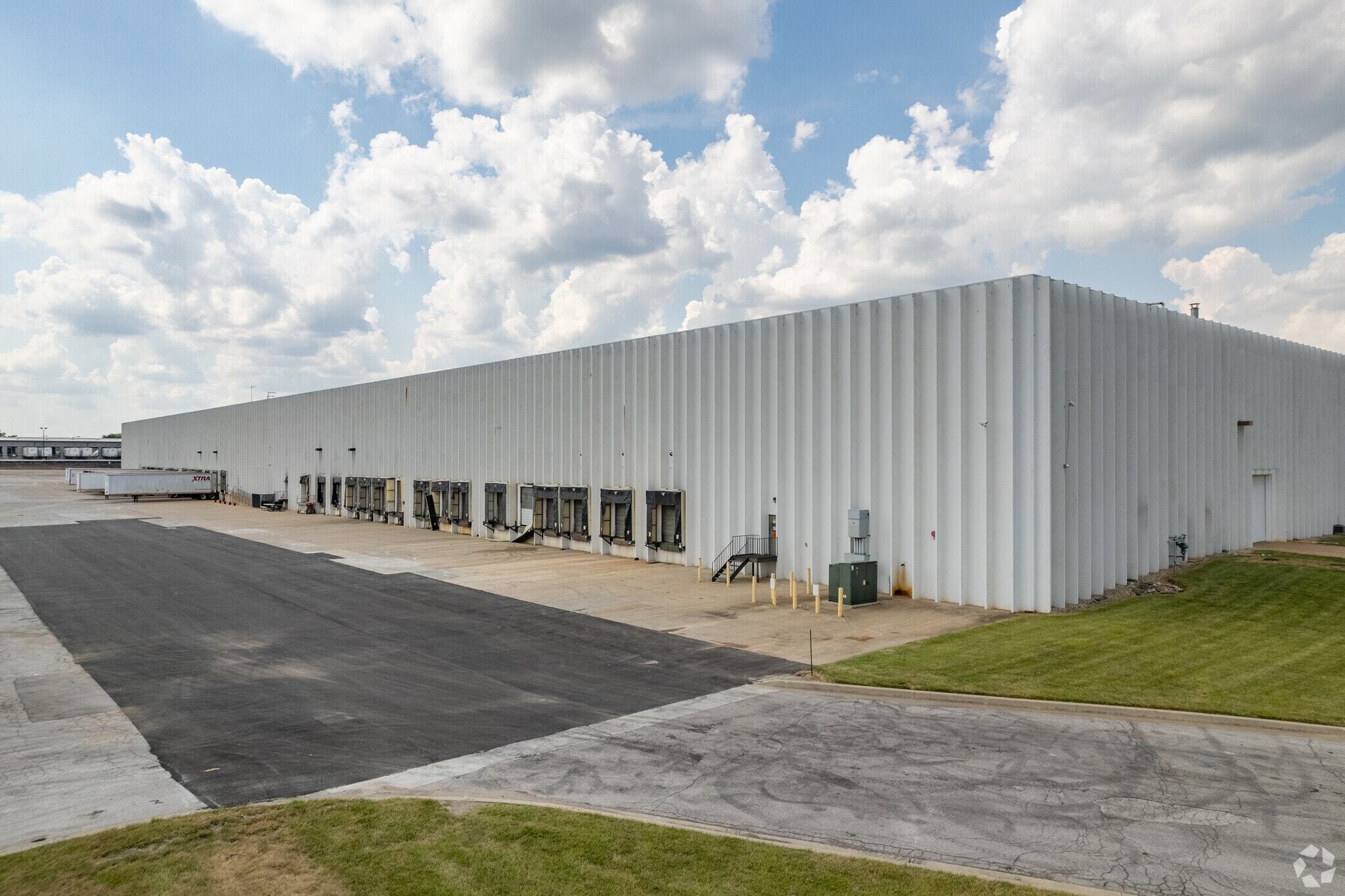 14100 Botts Road in Grandview, Missouri. (CoStar)
