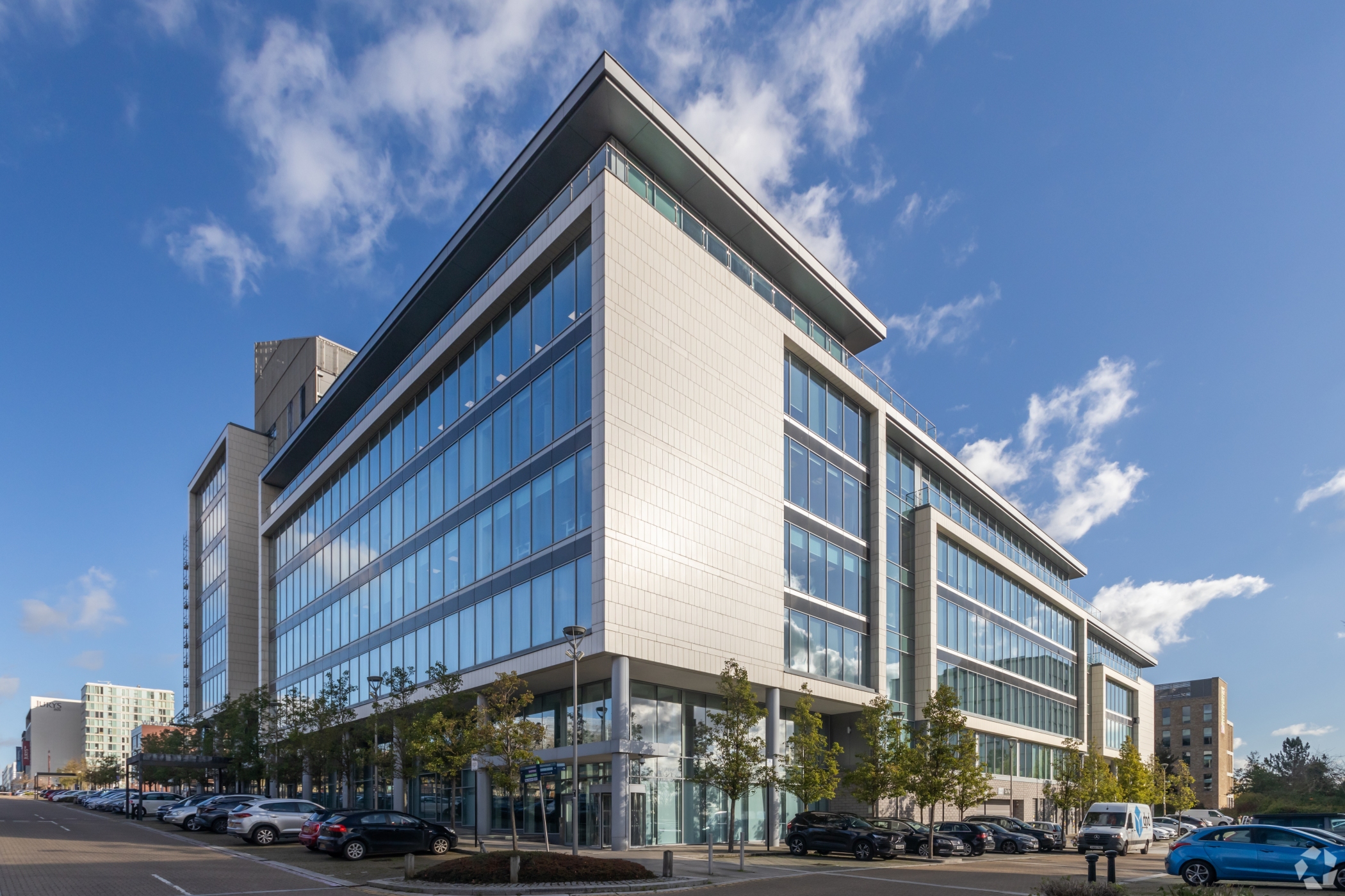 AXA IM Reaches for Milton Keynes Office Pinnacle