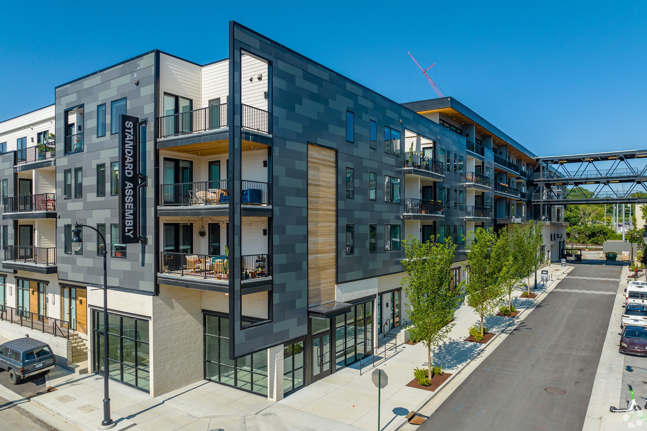 Luxury Apartment Complexes With Highway Access Toll photo