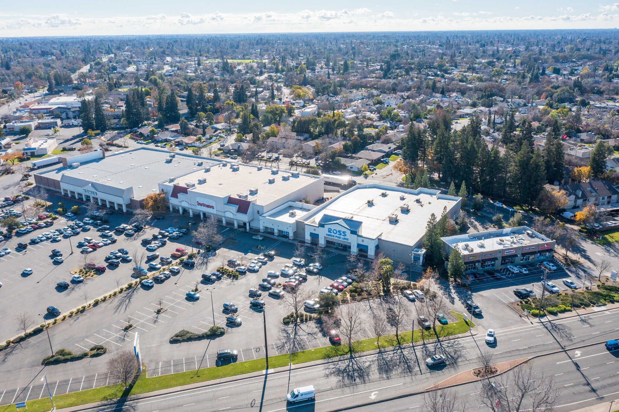 RossAnchored Shopping Center in Citrus Heights Trades Hands