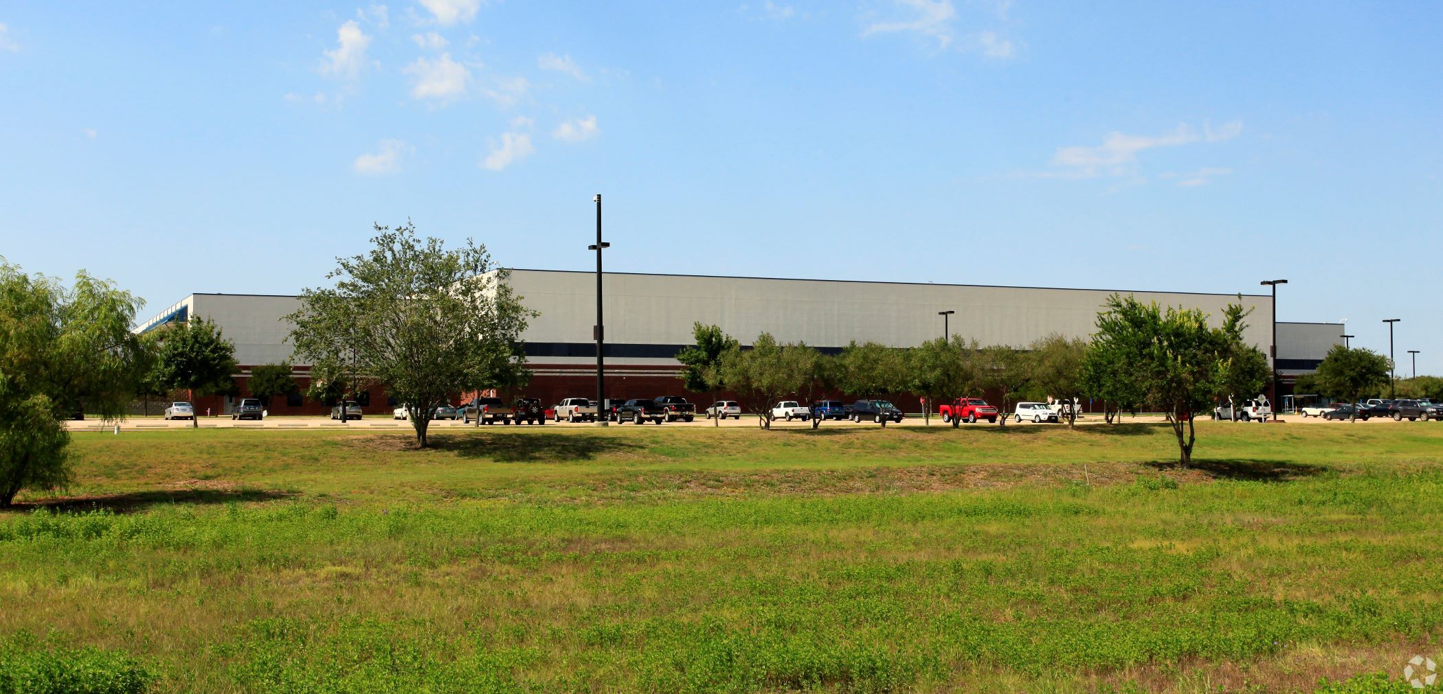 Transportation Giant Ryder To Lay Off 801 Employees in Austin, Texas