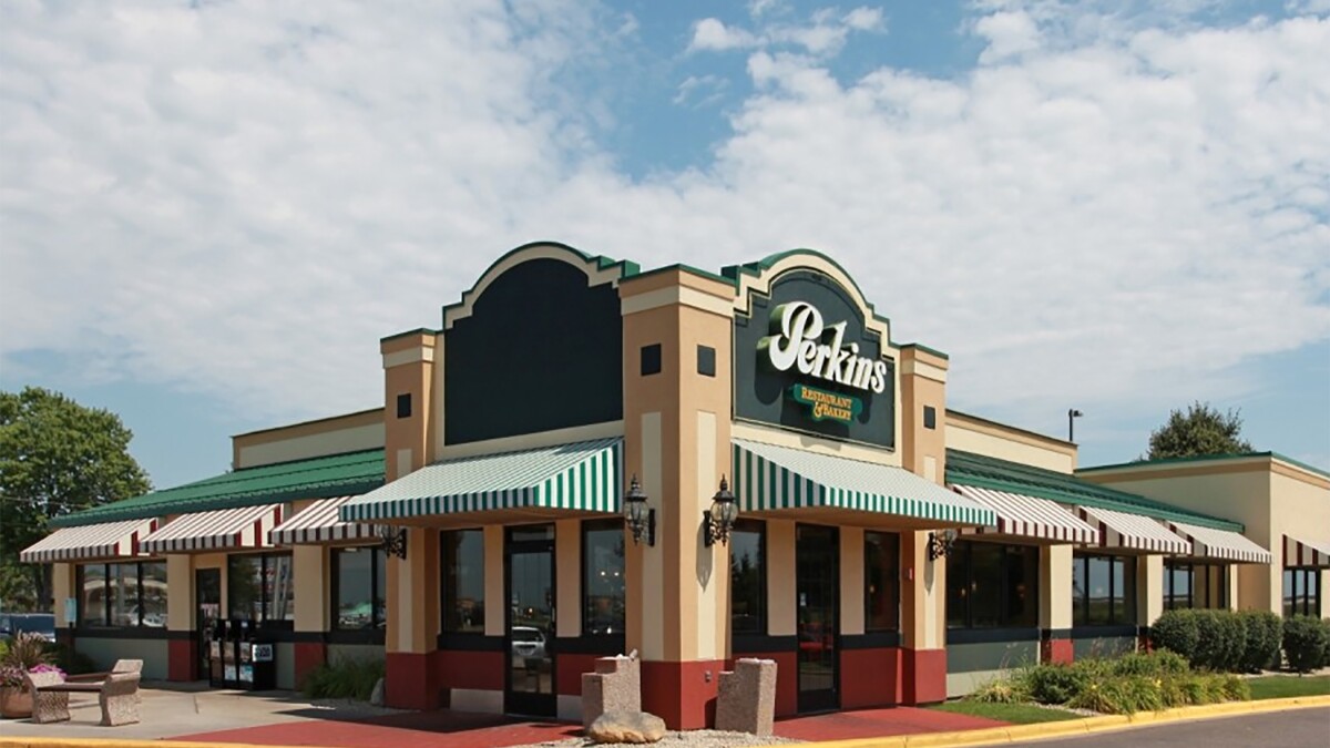 Huddle House Seeks to Grow by Turning Around a Struggling Family Dining Chain