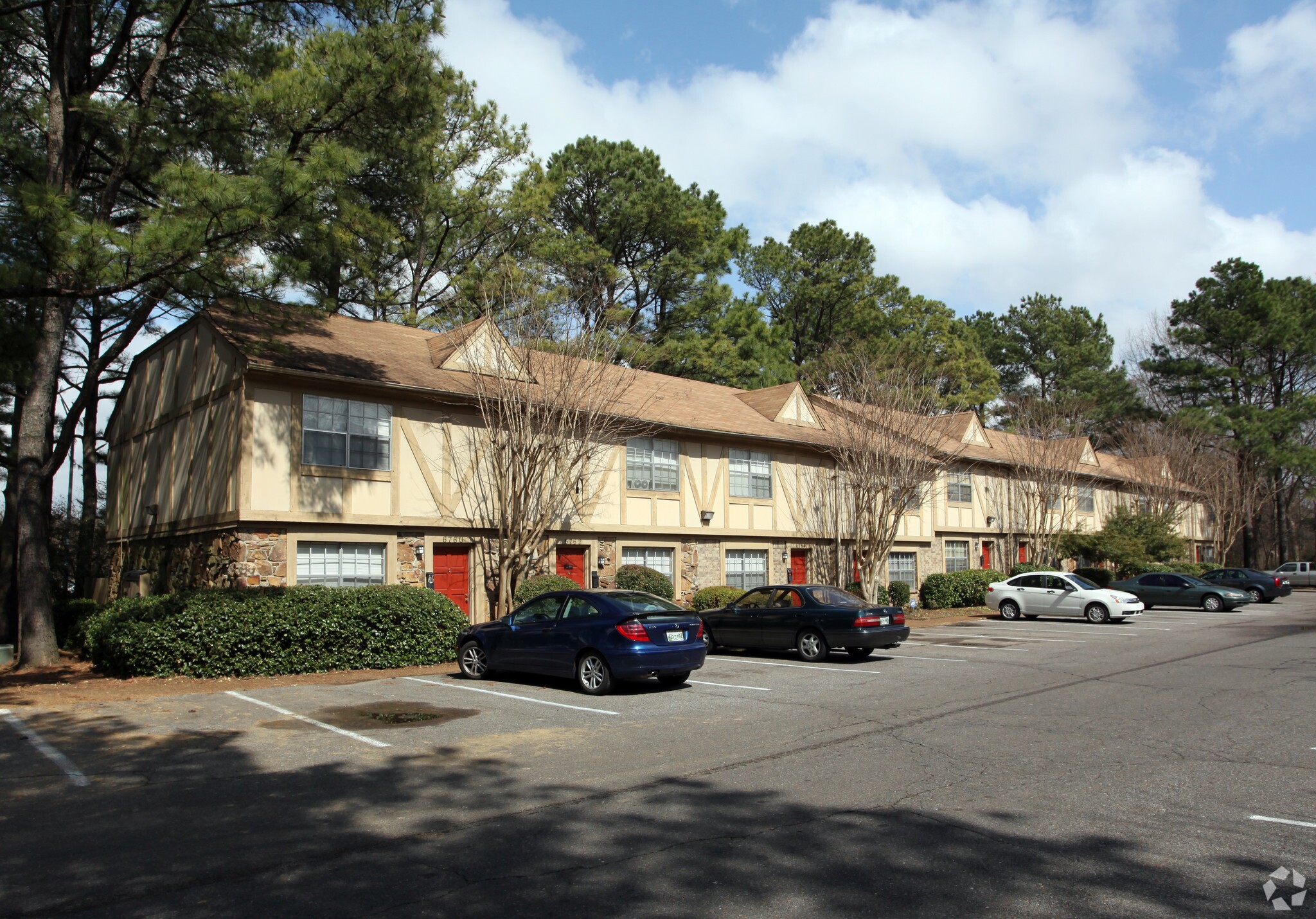 California Firm Pays 16.1 Million for Germantown Apartment Complex
