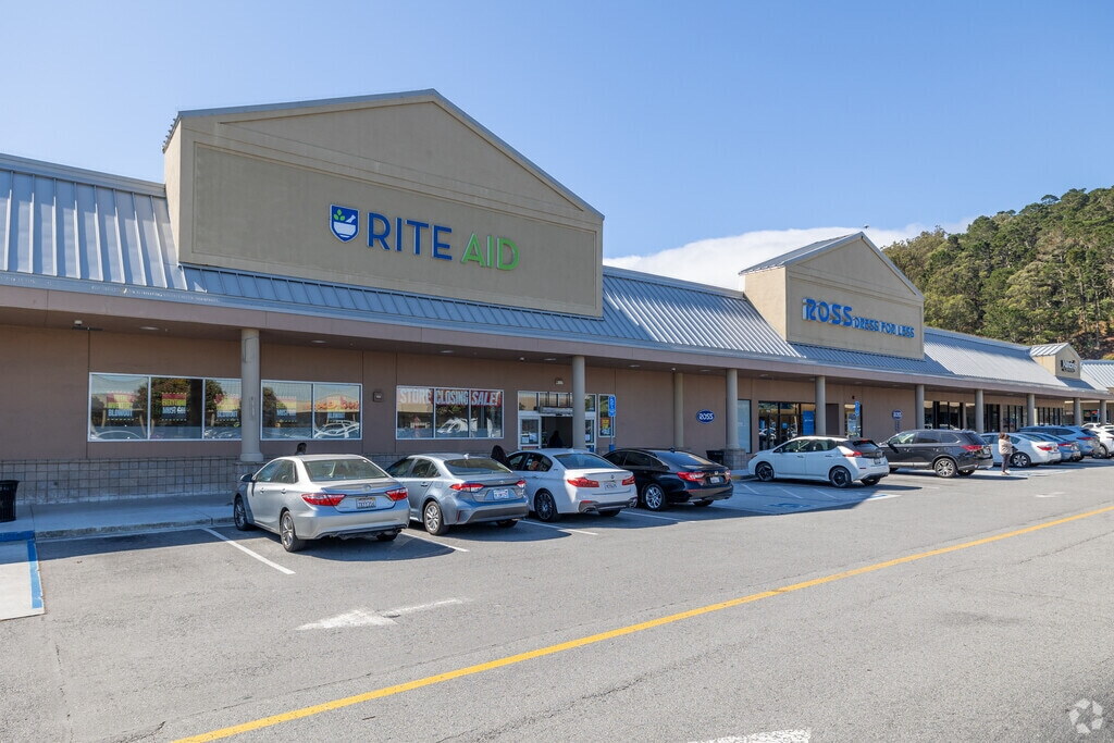 News | Dollar Tree signs lease in Pacifica, California