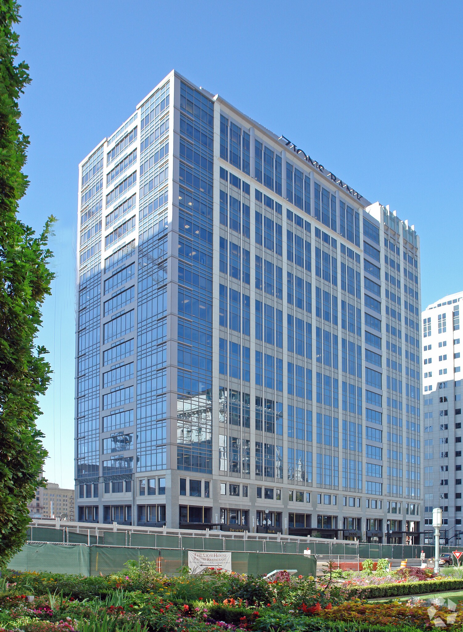 Zions Bank office